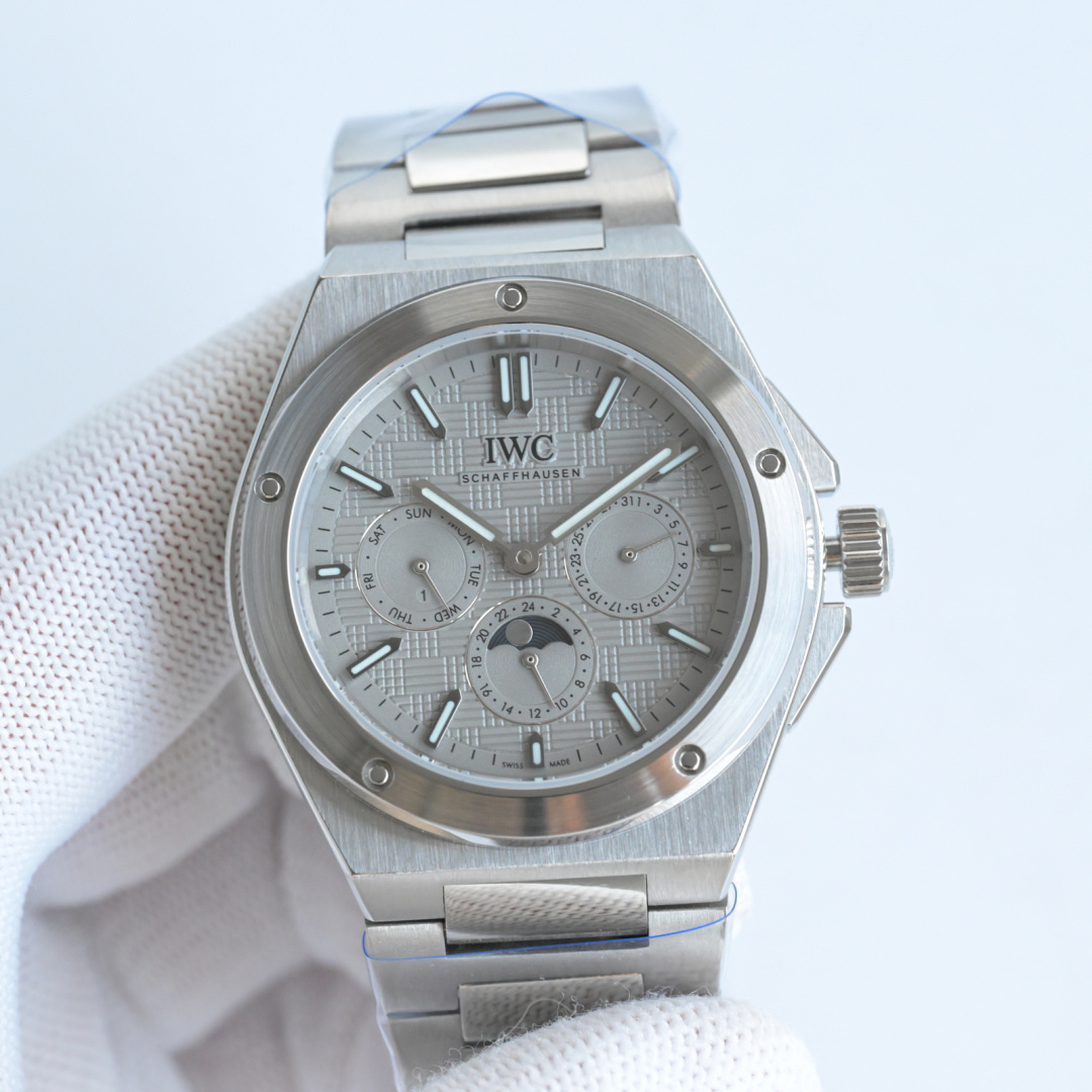 IWC Ingenieur Perpetual Calendar 40 Silver steel case, green dial, steel bracelet 40mm Men's Automatic