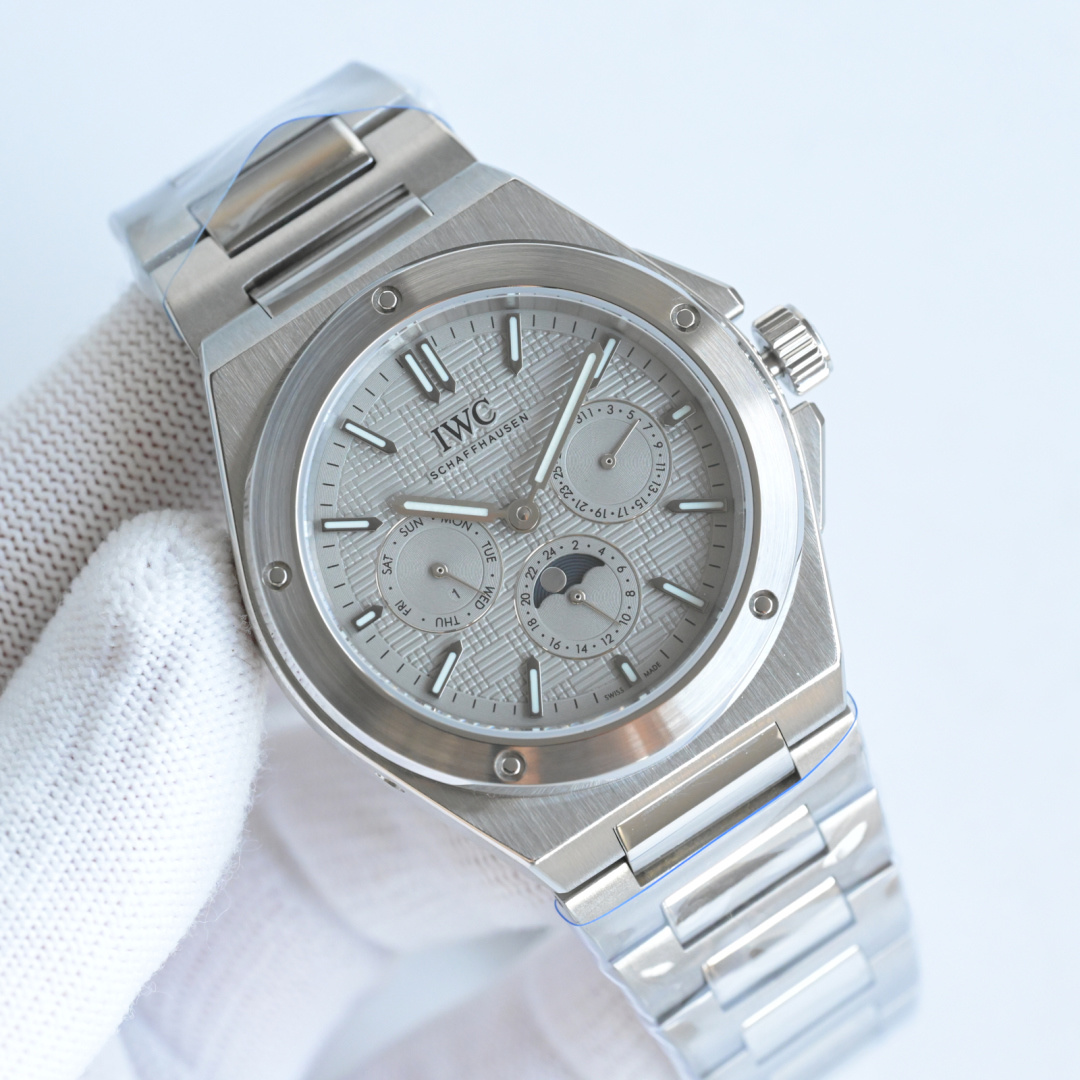 IWC Ingenieur Perpetual Calendar 40 Silver steel case, green dial, steel bracelet 40mm Men's Automatic
