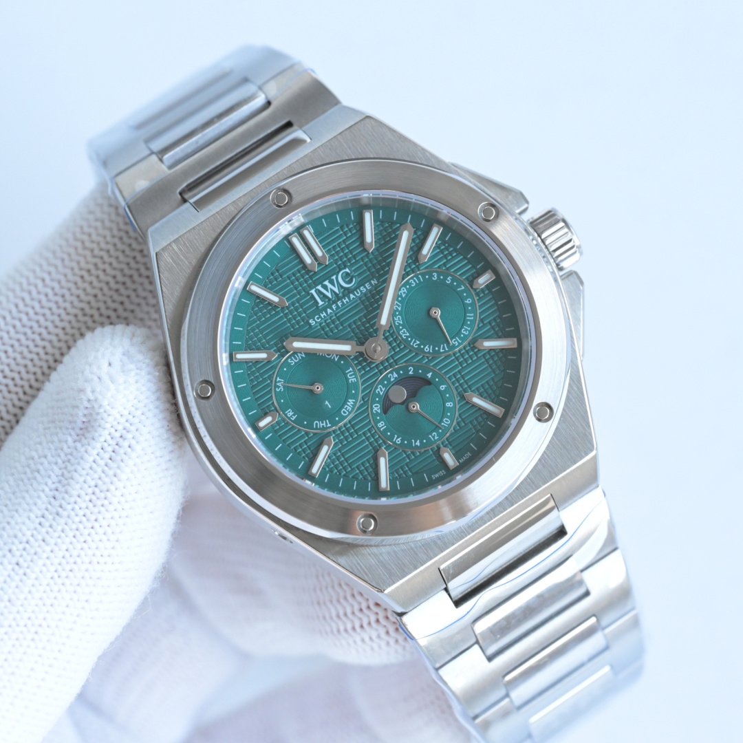 IWC Ingenieur Perpetual Calendar 40 Silver steel case, green dial, steel bracelet 40mm Men's Automatic