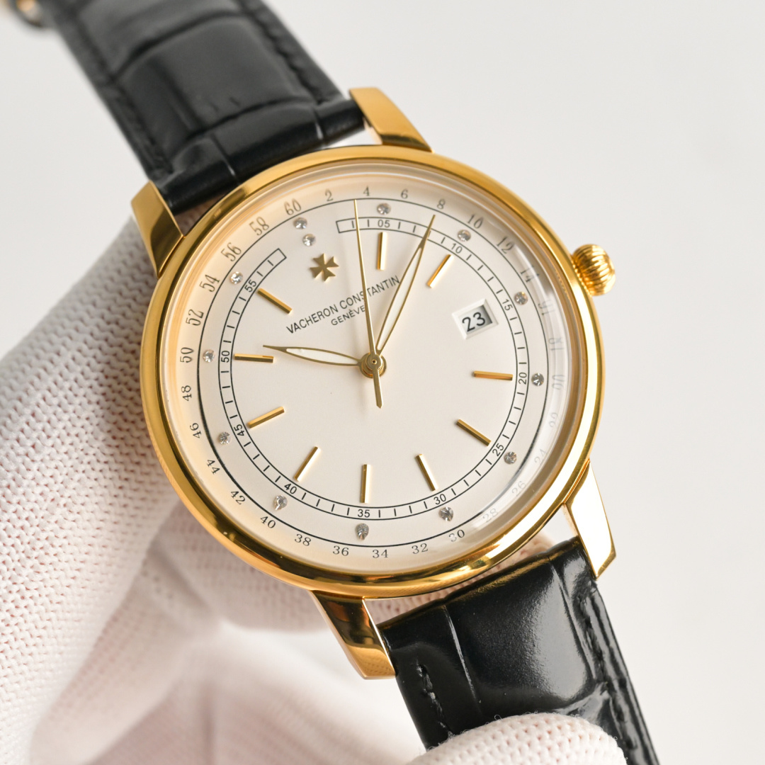 NO:617425,Produced by TW, white shell and gold shell, TW Factory, Vacheron Constantin, pot cover glass, VC. Taste the classic beauty of Vacheron Constantin heritage series watches!  The RK1 1 team spent 9 months carefully designing, daring to be the first, striving for perfection, and breaking through multi-layered technical bottlenecks. Pot lid glass 2 The latest pot lid glass material exclusive to the market, super 3D three-dimensional effect, ultra-thin craftsmanship, super luminous, diameter 42mm 3 style uses original movement, vibration frequency 28800 times per hour, zero repair quality 4 The classic exclusive inner shadow is used on the dial, which further shows the luxurious temperament of this watch 5  The style is matched with Italian cowhide to make the wrist more comfortable and fit. Vacheron Constantin is the watch you will eventually own!  Welcome to reprint!  For the best luxury gift recommendations, please look for TW’s exclusive quality, vacheron, cowhide19860909TW 出品 白壳金壳  TW Factory 江诗丹顿Vacheron constantin 锅盖玻璃 VC 经典之美品鉴江诗.丹顿传承系列腕表！RK1 1团队历时9个月精心设计,敢为人先,力求完美,突破多层技术瓶颈 锅盖玻璃  2 市场独家最新锅盖玻璃材质,超强的3D立体感,超薄工艺,超强夜光,直径42mm 3款式采用原装机芯,每小时振频28800次,零返修质量  4 表盘上采用经典独家内影,更显示出这款腕表的华贵气质 5 款式搭配意大利牛皮让手腕更贴合舒适 江诗丹顿,你终将拥有的腕表！欢迎转载！ 送礼最佳奢华推荐请认准TW独家品质,,vacheron,cowhide,Watch