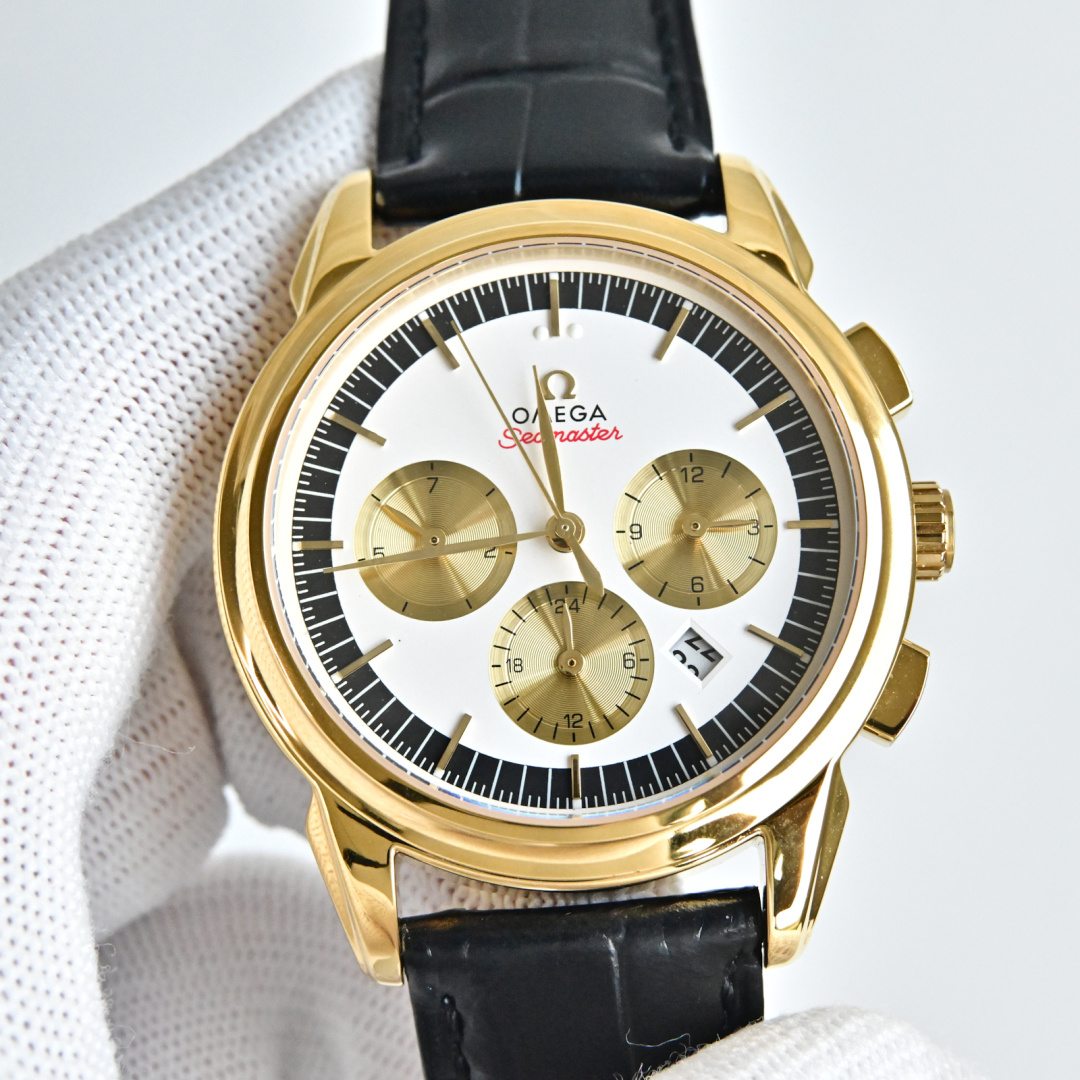 NO:617803,Produced by TW, the white shell and gold shell TW Factory OMEGA OMEGA Speedmaster series DEVILLE RK1 top-level multi-functional men's watch (limited edition) perfectly presents the classic style of 'high-end atmosphere, simplicity and beauty', and is known as the best men's watch!  [Case] Size 42mm × 12.4mm, truly synchronous and original. The screw-in crown and the unique box-type sapphire crystal mirror improve wear resistance and durability while retaining the classic style of the Speedmaster. [Dial] The use of digital strips as scales further shows the luxurious temperament of this watch. The 6 o'clock position is 2  4-hour display [Movement] It took 18 months to strive for perfection at all costs. The newly developed automatic winding movement perfectly corrects the shortcomings of other versions on the market. ① The position of the balance wheel is consistent with the original version; ② The position and function of all quick-adjusting buttons are exactly the same as the original product. The details are genuine, and it is truly the only and highest version on the market!  [Watch strap buckle] Checkered Italian imported calfskin strap, original stainless steel pin buckle, polished, showing low-key elegance. Luxurious and exquisite recommended men's multi-functional mechanical watch. For the best luxury gift recommendation, please look for TW's exclusive quality, omega, cowhide19860909TW 出品 白壳金壳  TW Factory Ω欧米茄 OMEGA 超霸系列DEVILLE RK1 顶级多功能男士腕表（限量版）完美呈现“高端大气至简至美”的经典风格,力作最佳男士腕表之美誉！【表壳】尺寸42mm×12.4mm,真正同步原装.旋入式表冠和造型独特的盒式蓝宝石水晶镜面,提升耐磨耐用性的同时,保留了超霸的经典风格.【表盘】采用数字条钉作为刻度更显示出这款腕表的华贵气质,6点钟位置为24小时显示【机芯】不惜成本力求完美历时18个月,全新研发自动上链机芯,完美修正市场其他版本的不足之处①摆轮位置与原版一致；②所有快调按键位置及功能均与正品完全一致,细微之处见真章,真正做到市场唯一最高版本！【表带扣】格纹意大利进口小牛皮表带,精钢原装针扣,经抛光处理,尽显低调优雅. 奢华精致推荐男士多功能机械腕表 送礼最佳奢华推荐请认准TW独家品质,,omega,cowhide,Watch