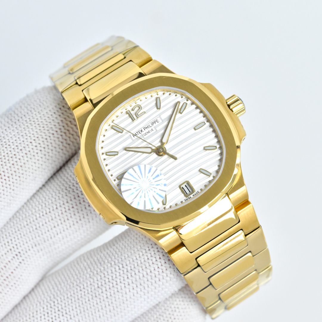 NO:725949,PDF Produced White Case 1550 Gold Case 1600 Diamond Case 50 PDF Factory Wall Crack Recommended PDF Version All-in-one Patek Philippe PP R69 Nautilus Series High-Looking Women's Watch [2025 Super God's Top Version] Patek Philippe's sporty and elegant Nautilus women's watch P is coming!  Welcome to compare the details. The Nautilus Series 1 is equipped with an exclusive customized version of the Cal.324 all-in-one automatic movement (not an ordinary plywood machine). It can adjust the time without stopping seconds, adjust the time without stopping seconds, and has a special kinetic energy storage of 45 hours. The vibration frequency is 28800 per hour. 2316L customized ergonomic strap!  3The size of the watch is 35.2MM and the thickness is 8.6mm, which is consistent with the original!  4 Inlaid with 56 Swarovski crystal diamonds, the same number as genuine diamonds. 5 The watch mirror is double-sided anti-glare sapphire crystal glass. 6 The color and luminous effect of the text are consistent with the genuine product. 'No one can own a Patek Philippe, it is just kept for the next generation.' Elegant and elegant, it perfectly interprets the fashion taste of working women, while being elegant and powerful.  For the best luxury gift recommendations, please look for PDF exclusive quality,,swarovski,patek philippe19860909PDF 出品 白壳1550 金壳1600 钻壳50 PDF Factory 墙裂推荐PDF版本一体机 百达翡丽 PP R69 鹦鹉螺系列高颜值女表【2025超神之作 顶级版本】百达.翡丽运动优雅鹦鹉螺女款腕表P强势来袭！欢迎对比细节鹦鹉螺系列 1搭配独家定制版Cal.324一体机自动机芯(非普通夹板机）,调时不停秒,调时不停秒,特惠动能储存45小时,振频28800每小时. 2316L定制级人体工程学表带！ 3腕表尺寸35.2MM,厚度8.6mm与原装一致！ 4镶嵌56颗施华洛世奇水晶钻与正品钻石数量一致 . 5表镜双面防眩目蓝宝石水晶玻璃. 6字面色泽夜光效果均与正品一致. “没人能拥有百达翡丽,只不过为下一代保管而已.” 优雅大气 完美演绎职场女性的时尚品味,在优雅之余又不失强悍霸气. PDF Factory2025匠心力作 欢迎表友品鉴 奢华精致推荐女士机械腕表 送礼最佳奢华推荐请认准PDF独家品质,,swarovski,patek philippe,Watch