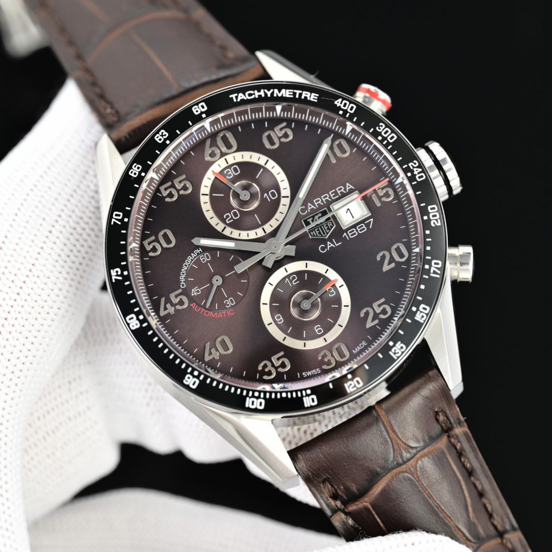 NO:662979,Time Factory TAG Heuer Carrera Series T17 CV2A12.FC6236 watch, stainless steel case with dark brown Italian imported calfskin strap, sapphire crystal glass, brown dial, equipped with CAL.1887 automatic mechanical chronograph movement, size 43mm. Luxurious and exquisite, recommended men's multi-functional mechanical watch. The best luxury recommendation for gifts, please look for Time's exclusive quality,,tag heue,cowhide19860909Time 出品  Time Factory泰格豪雅 卡莱拉系列 T17 CV2A12.FC6236腕表,精钢表壳搭配深棕色意大利进口小牛皮表带,蓝宝石水晶玻璃,棕色表盘,搭载CAL.1887自动机械计时机芯,尺寸43毫米.奢华精致推荐男士多功能机械腕表 送礼最佳奢华推荐请认准Time独家品质,,tag heue,cowhide,Watch