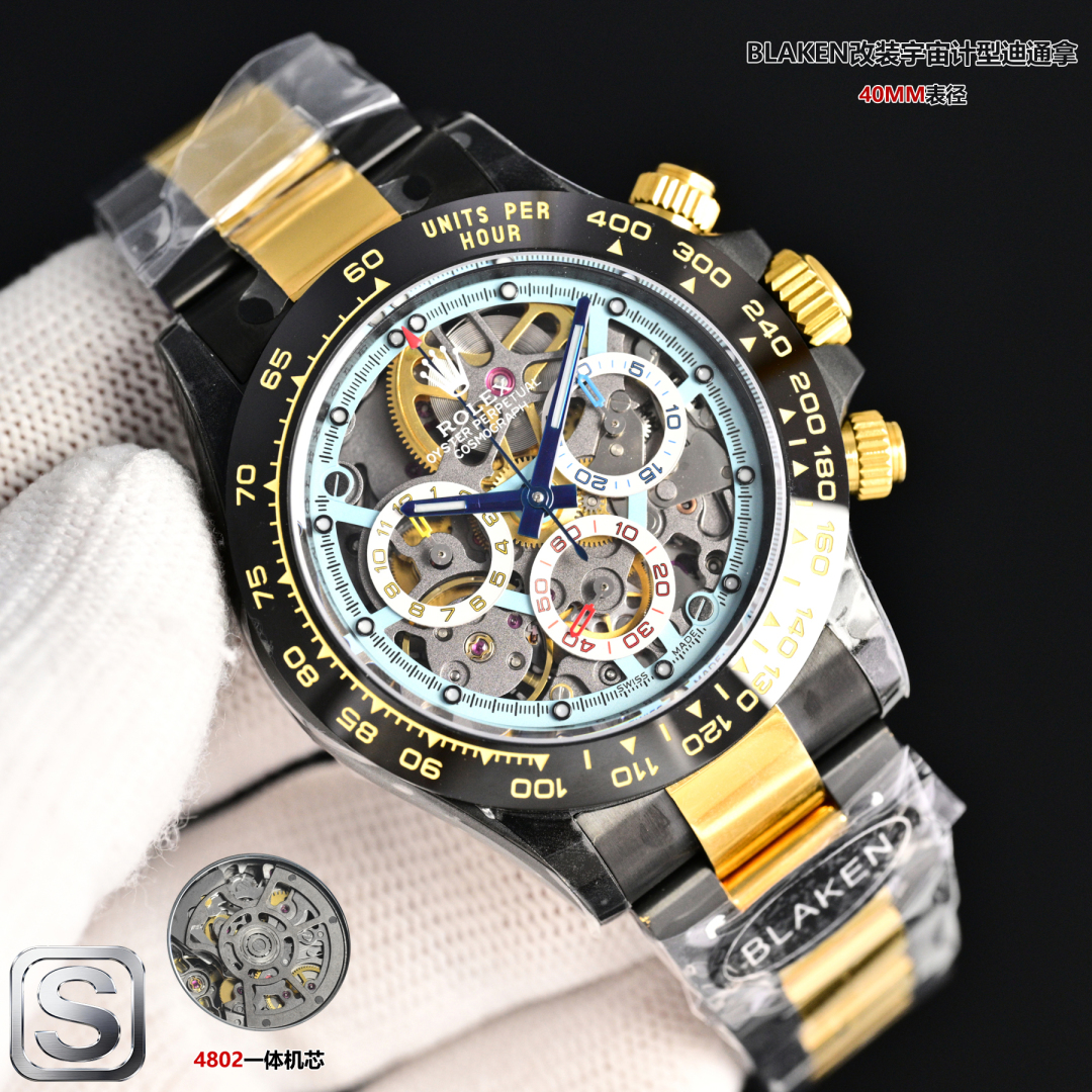 ✨**BLAKEN UPGRADE ALERT!**✨劳力士 ROLEX 迪通拿系列 🎮B33
第六代迪通拿碳黑复刻版 镂空设计!6th Gen Daytona Carbon Black Replica,40mm上手绝了!
🔥核心亮点一眼种草:BKL
▪️12.2mm超薄机身 12.2mm Ultra-thin Case(甩开市面13.5mm普通款),全实心精钢 Solid Stainless Steel 打造,接缝几乎0缝隙,质感拉满!
▪️哑黑套件 Matte Black Kit 升级+多色圈口 Multi-color Bezels 可选,后期想换风格随便搭,个性党狂喜~🎮
▪️表带双选项:硅胶款 Silicone Strap 轻便舒适/精钢款 Steel Strap 硬朗有范儿,CNC全程精雕 CNC Precision Engraving + 人工打磨,细节控直接爱住!
⌚机芯硬核:
4802一体机芯 4802 Integrated Movement,搭载72-hour Long Power Reserve长储能,计时功能 Chronograph Function 和专柜同步,走时稳得一批~
💡贴心设计:
蚝式保险扣 Oyster Safety Clasp 防意外打开,实心链结 Solid Links 戴久了也舒服,操作还特简单!
低调又有面儿,这波升级真的可!🎮S1精致推荐男士多功能机械腕表
立即抢购👉