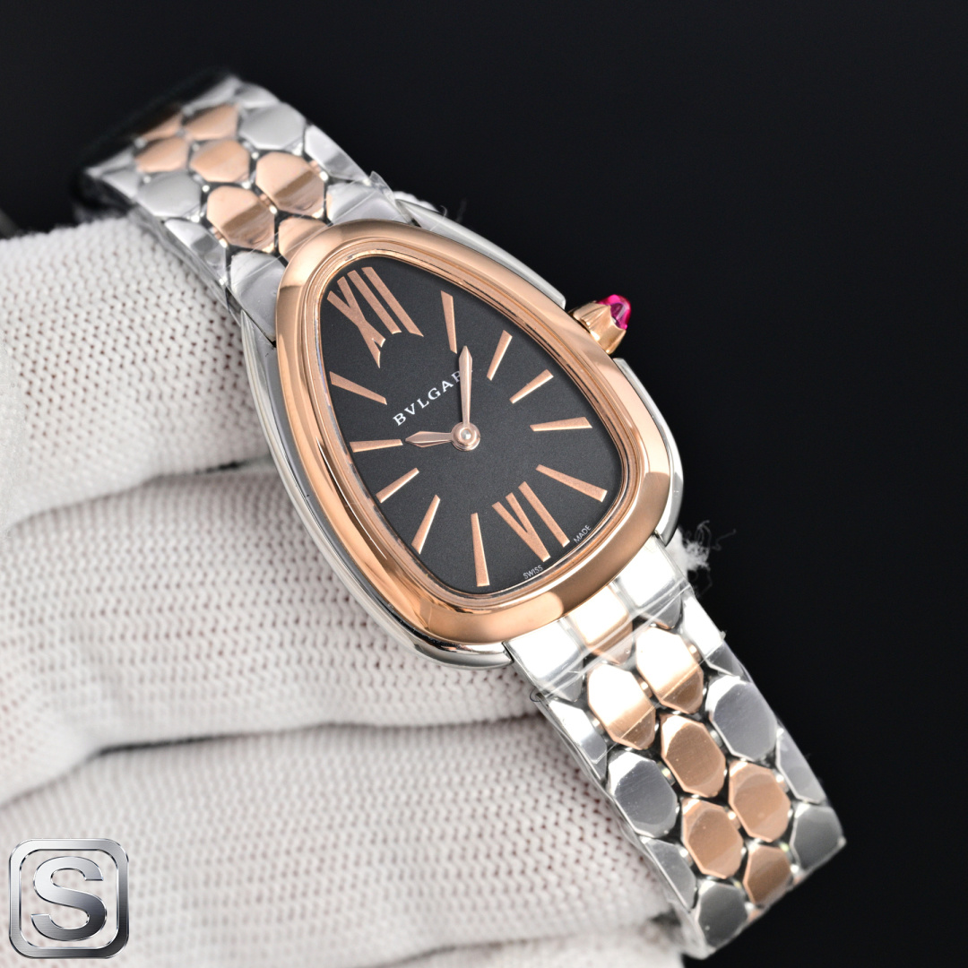 NO:881949,Produced by D, aperture white case, gold case, diamond case, DFactory Bvlgari MT2 women's watch, Bvlgari's latest diamond-set Serpenti seduttori gilt snake shadow watch Swiss original quartz movement! It’s super beautiful and the way you wear it is very special. It feels like being wrapped by a snake ~ very unique! The combination is very eye-catching, elegant and capable! Definitely not a bad street style! The unique snake-shaped design for timing jewelry and diamond watches and the bold use of colors. Bulgari has really brought the beautiful blend of Italian aesthetics and ancient Greek mythology to the extreme. It is really exquisite. The beautiful snake scales sparkle with moving light. Wonderful time flows from the wrist~Bvlgari has always been famous for its light. Known for its bold design, unique style and changing colors, each piece reveals the brand's love for lines and fascination with Greek mythology - unique and original, perfectly integrating Italian design and Swiss watchmaking art. For more than a century, Bulgari has always accompanied women. Founded in BVLGARI in 1884 is a model of outstanding Italian design! Bvlgari BVLGARI watches—SERPENTI series redefine your time~Luxury and exquisite recommended women’s quartz watches. Best luxury recommendations for gifts. Please look for D’s exclusive quality,,bottega veneta,bvlgari,bvlgari19860909D出品 光圈白壳 金壳 钻壳  DFactory 宝格丽 MT2 女士腕表,Bvlgari最新款镶钻版Serpenti seduttori鎏光蛇影腕表瑞士原装石英机芯！超美腻 佩戴方式很特别 像被蛇缠绕～十分别致！搭配起来非常吸睛可优雅可干练！绝对不是烂大街的款！为珠宝钻石腕表计时独特的蛇形设计大胆的用色宝格丽真的是将意大利美学古希腊神话的绝美糅合发挥到了极致,真的很精致,美丽的蛇鳞闪烁动人光芒美妙的时光从腕间流过～光宝格丽历来以设计大胆、风格独特及色彩变幻著称,每件作品均透着品牌对线条的钟爱,对希腊神话的神往～独具匠心,将意大利设计和瑞士制表艺术完美融合一个多世纪以来,宝格丽始终陪伴着女性.创始于 1884年的BVLGARI宝格丽,堪称意大利杰出设计的典范！宝格丽BVLGARI手表—SERPENTI系列重新定义你的时间~奢华精致推荐女士石英腕表 送礼最佳奢华推荐请认准D独家品质,,bottega veneta,bvlgari,bvlgari,Watch