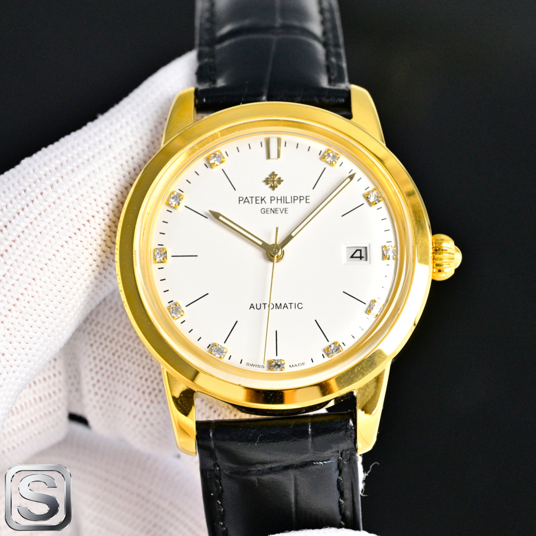 NO:742009,Produced by TW, white shell, gold rose, TW Factory [2026 latest hot model] Patek Philippe PP GV3 pot lid glass, the highest version watch on the market!  The TW watchmaker team spent 8 months carefully designing, daring to be the first, breaking through multiple technical bottlenecks, and striving for perfection!  [Case] The market's exclusive latest pot lid glass material, the dial is simple and extraordinary, 12 scales are integrated with the glass, with a strong 3D three-dimensional effect, ultra-thin craftsmanship, diameter 40mm [Movement] The watch uses the original movement, with a vibration frequency of 28,800 times per hour, and zero repair quality. [Strap Buckle] The style is matched with Italian cowhide to make the wrist more comfortable and comfortable. The watch buckle is engraved with a classic logo, generous and classy.  No one really owns Patek Philippe, they just keep it for the next generation. Luxurious and exquisite recommended men’s mechanical watches. Best luxury recommendations for gifts. Please look for TW’s exclusive quality, patek philippe, cowhide19860909TW 出品 白壳 金玫 TW Factory【 2026年最新爆款】百达翡丽PP GV3 锅盖玻璃 市场最高版本腕表！TW制表师团队历时8个月精心设计,敢为人先,突破多层技术瓶颈,力求完美！【表壳】市场独家最新锅盖玻璃材质,表盘简而不凡,12个刻度与玻璃融为一体,具有超强3D立体感,超薄工艺,直径40mm【机芯】腕表采用原装机芯,每小时振频28800次,零返修质量.【表带扣】款式搭配意大利牛皮让手腕更贴合舒适,腕表表扣上面刻有经典标志,大方富有档次. 没有人真正拥有百达翡丽,只不过为下一代保管而已.奢华精致推荐男士机械腕表 送礼最佳奢华推荐请认准TW独家品质,,patek philippe,cowhide,Watch