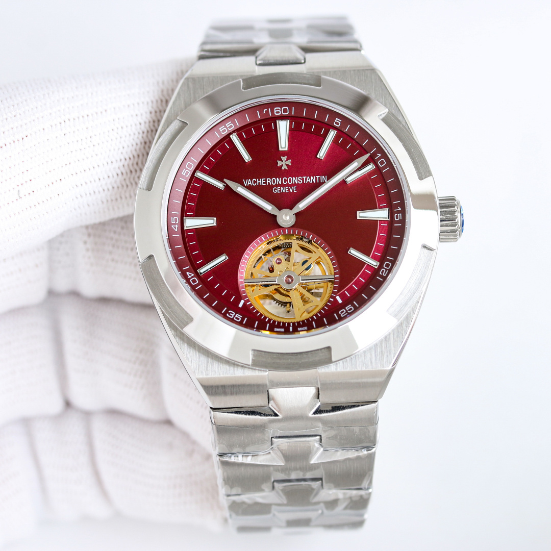 NO:821672,Produced by TW TW Factory, the king of steel watches with peak appearance, Vacheron Constantin VC R46 has arrived, ANT crimson dial has arrived, a special model for the Year of the Horse!  Vacheron Constantin Overseas Series 6000V/210T-H179 Flywheel Watch Overseas Tourbillon, the first tourbillon watch in this series, has a stylish appearance and exquisite craftsmanship. It can be said to be the crowning work in the series. 1 The case is made of 316L stainless steel, with dynamic and smooth lines, and is exquisitely polished.  2. The movement has a three-dimensional Vacheron Constantin Maltese cross-shaped tourbillon logo at 6 o'clock. The flywheel frame crossbars are all hand-polished and chamfered, truly reflecting the watchmaker's craftsmanship standards. 3. The dial is made of a representative translucent blue paint with a sunburst satin brushing effect, super luminous coating scales, and the hour and minute hands have white luminous coating, making it easier to read at night.  4. The diameter of the watch is the same as the original, 42.5X11.6 mm in diameter (the thinnest on the market). 5. The watch mirror is a double-sided high-definition and transparent sapphire crystal!  6 The strap adopts a stainless steel bracelet with a polished half Maltese cross design logo and satin brushed links. It is equipped with a stainless steel three-section folding buckle and button, as well as a comfort adjustment device system. In addition, it is also equipped with an replaceable blue rubber strap to meet the different matching needs of the wearer.  The new Vacheron Constantin Overseas series tourbillon can be said to be the crowning trick of this series. It has the unique shape design in the series and is blessed with the complex functions of the tourbillon. It has achieved a harmonious beauty between elegance and leisure, once again interpreting the charm of watchmaking. TW Factory's ingenious masterpiece welcomes your appreciation!  Luxurious and exquisite recommended men’s mechanical watches. The best luxury recommendations for gifts, please look for TW’s exclusive quality, versace, vacheron19860909TW 出品  TW Factory 颜值巅峰 钢表之王,江诗丹顿 VC R46 到货,ANT绛红色表盘到货,马年特定款！江诗丹顿纵横四海系列6000V/210T-H179飞轮腕表 Overseas纵横四海 陀 飞轮,该系列中第一枚陀飞轮腕表,外观时尚,工艺精美,可谓为系列中的加冕之作. 1表壳采用316L精钢材质,线条动感流畅,打磨抛光细腻精致. 2机芯6点位置带有江诗丹顿马耳他十字型的立体陀飞轮标志,飞轮的框架横杆全部以手工打磨倒角,真正体现制表师的工艺标准. 3表盘表盘以特色代表性的半透明蓝色漆面,并带有旭日纹缎面拉丝效果,超强夜光涂层刻度,时针与分针均有白色夜光涂层,更加方便夜间读时 4表径尺寸与原装一致,直径42.5X11.6毫米(市场最薄) 5表镜双面高清透彻蓝宝石水晶镜面！ 6表带采用精钢表链,经抛光处理的半马耳他十字设计标识和缎面拉丝链节,配有精钢三段折叠式表扣和按钮,以及舒适度调节装置系统.除此之外,还配有可替换的蓝色橡胶表带.满足佩戴者不同的搭配需求. 全新江诗丹顿Overseas纵横四海系列陀飞轮可以说是这一系列的加冕之诈,拥有系列中特色造型设计,更有陀飞轮复杂功能的加持.在优雅和休闲之间达到了一种和谐之美,再一次演绎制表魅力. TW Factory匠心力作 欢迎您的品鉴！奢华精致推荐男士机械腕表 送礼最佳奢华推荐请认准TW独家品质,,versace,vacheron,Watch