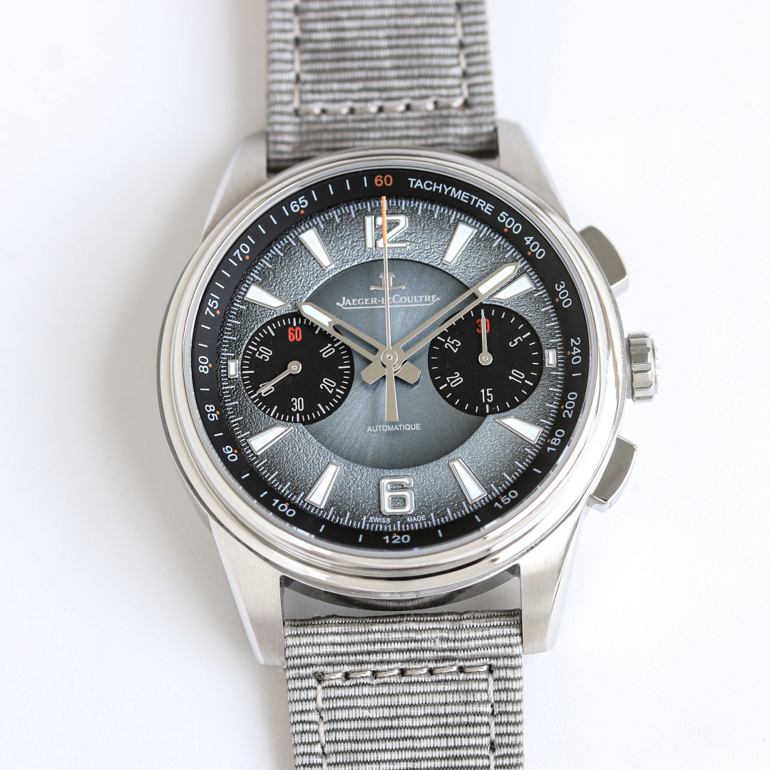 NO:820722,Gold KR new product JAEGER-LECOULTRE, Jaeger-LeCoultre/JL Beichen series watch Beichen series, the highest version on the market Jaeger-LeCoultre Master series!  1. The chronograph movement is the same as the original (9-digit small seconds) and is customized to 761. The movement is consistent with the official website. 2. The entire watch has smooth lines, is slim and elegant, and has a diameter of 42mm that fits comfortably!  3. The sapphire double divination anti-wear mirror is made of Swiss standard sapphire crystal glass and also covered with super anti-reflection coating, showing the extraordinary features of the brand!  4 The strap is matched with Italian Novonppa calfskin, and the original stainless steel folding buckle shows the luxury of this watch. Welcome to appreciate the multi-functional mechanical watch,,,jaeger-lecoultre,cowhide19860909金 KR新品 JAEGER-LECOULTRE, 积家/ JL 北宸系列腕表北辰系列, 市场最高版本 积家大师系列！ 1采用同正品一致（9字位小秒）计时机芯定制改为761,机芯追求官网一致. 2整款腕表线条流畅,纤薄优雅,贴合舒适直径42mm！ 3蓝宝石双卜防磨损镜面,采用瑞士标准级别蓝宝水晶玻璃,同样覆盖超级增透镀膜,尽显品牌不凡之处！ 4表带搭配意大利Novonppa小牛皮,原装精钢折叠扣更显示这块腕表的豪华、欢迎品鉴多功能机械腕表,,,jaeger-lecoultre,cowhide,Watch