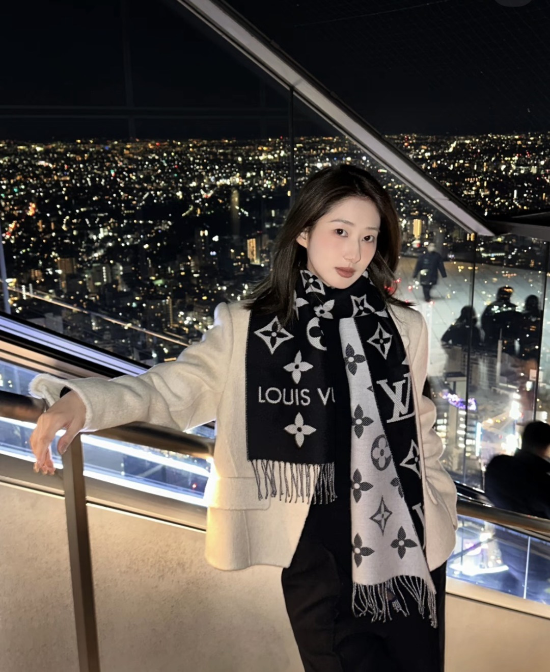 Louis Vuitton L家 【高版】有 L字样新品 【驴家新款5色双面羊毛围巾】180*30cm 100%羊毛