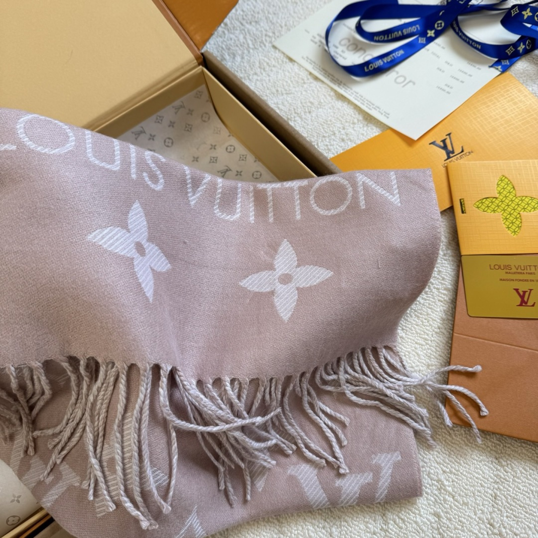 Louis Vuitton L家 【高版】有 L字样新品 【驴家新款5色双面羊毛围巾】180*30cm 100%羊毛