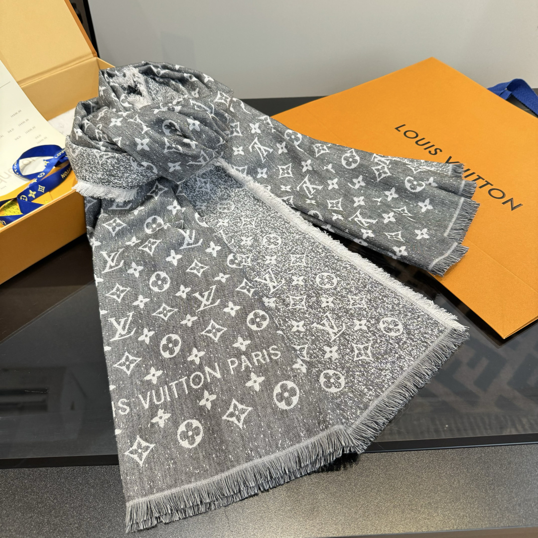 Louis Vuitton 路易威登与日本先锋艺术家草间弥生再度携手 延续创想之力和精湛工艺的紧密连结