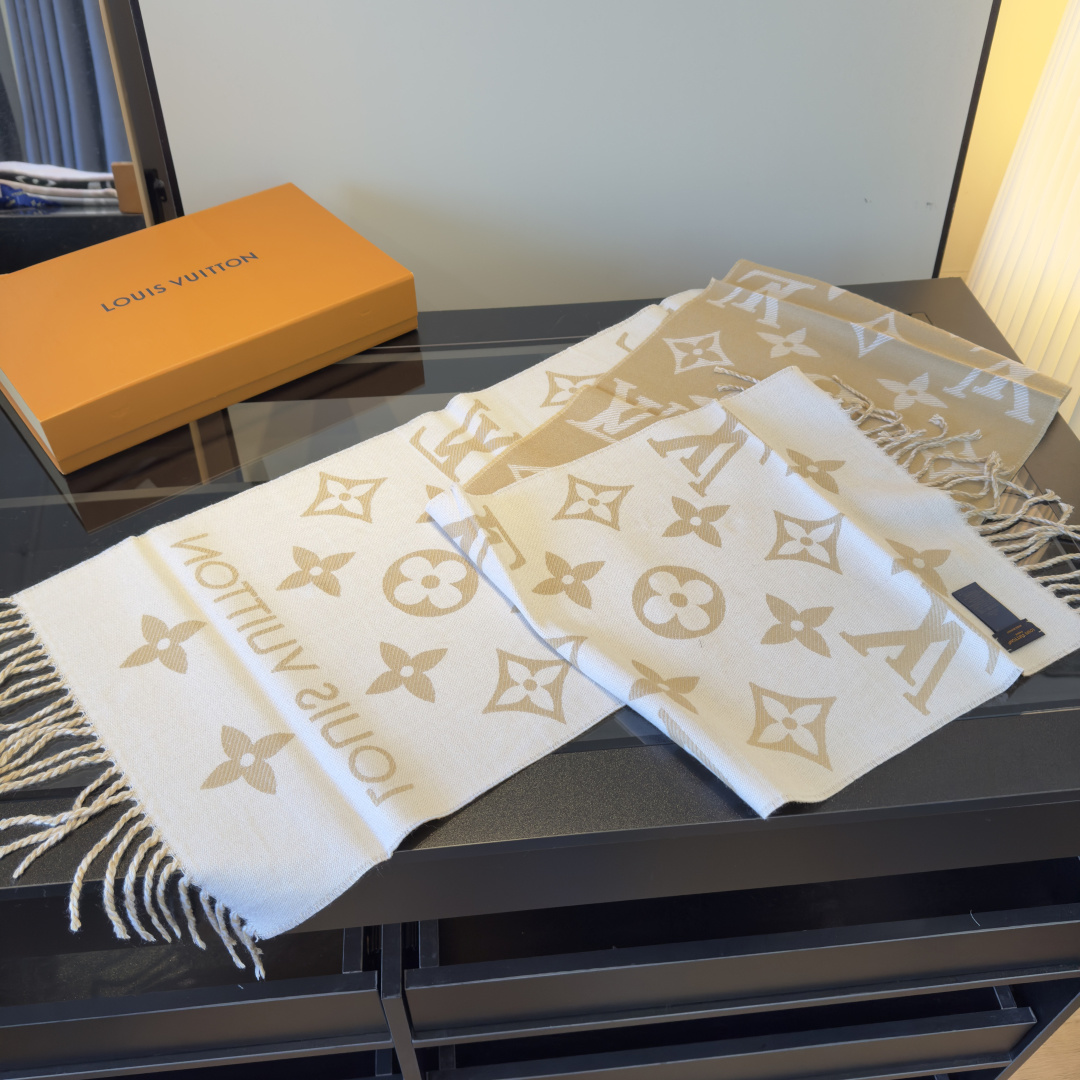 Louis Vuitton L家 【高版】有 L字样新品 【驴家新款5色双面羊毛围巾】180*30cm 100%羊毛