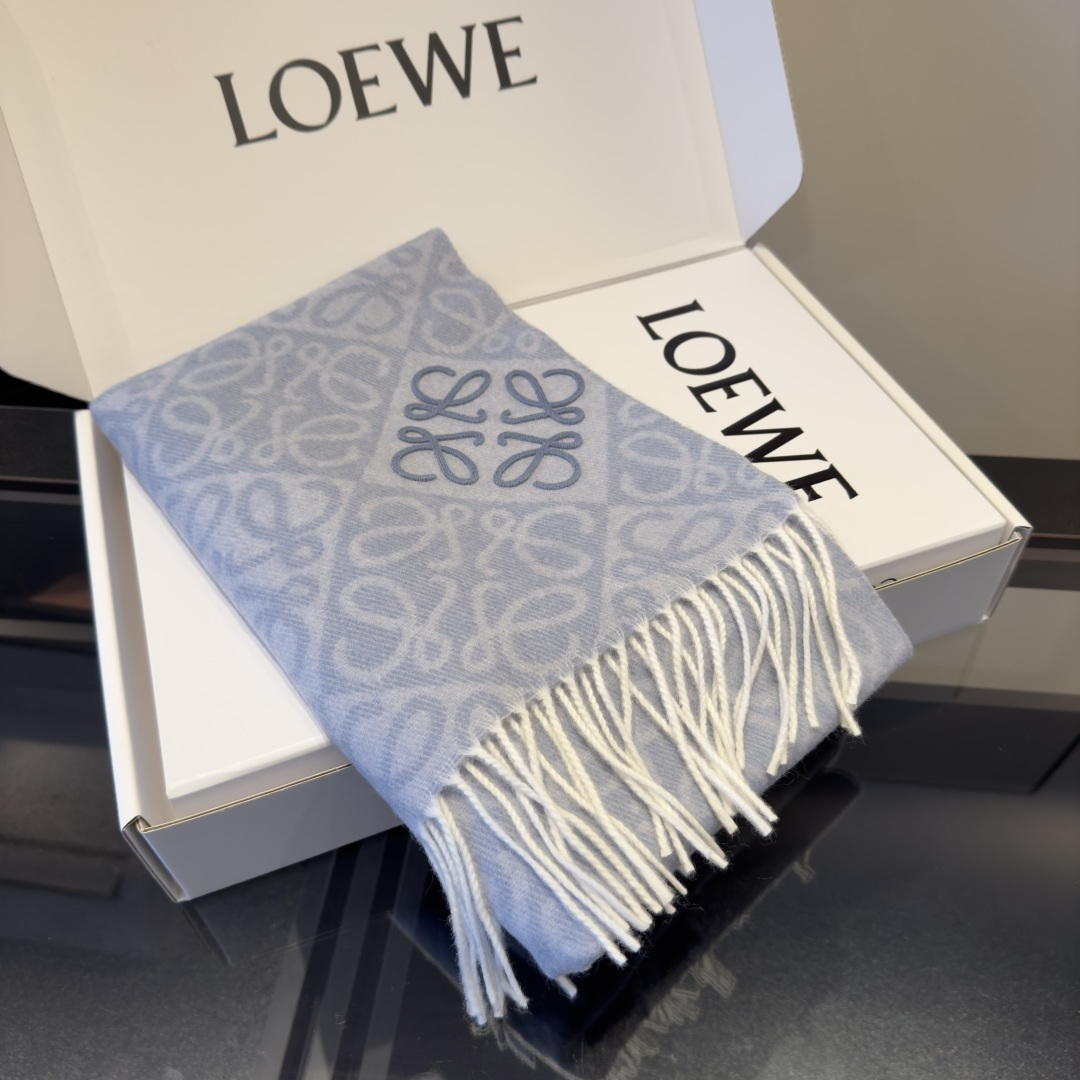 Loewe 罗意威LOEWE2025最新款最火围巾 双面羊毛和羊绒围巾 点缀双色格纹 Anagram 缇花图案