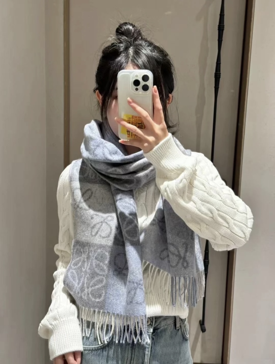 Loewe 中性款‼ 罗意威【LW条纹长巾】很幸運拿到這個品牌的東西 真的不多見 很少在國內做訂單