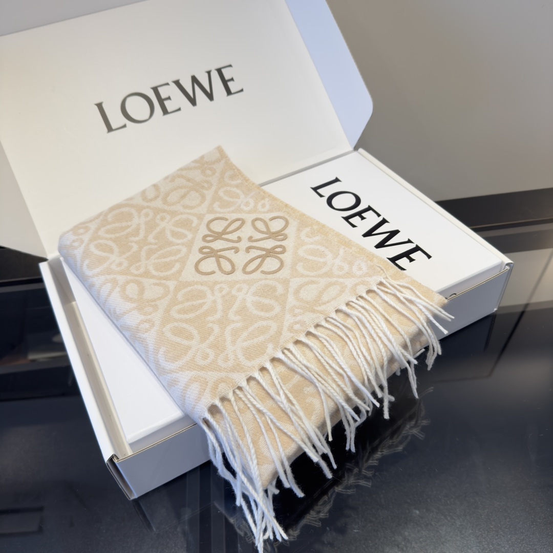 Loewe 罗意威LOEWE2025最新款最火围巾 双面羊毛和羊绒围巾 点缀双色格纹 Anagram 缇花图案