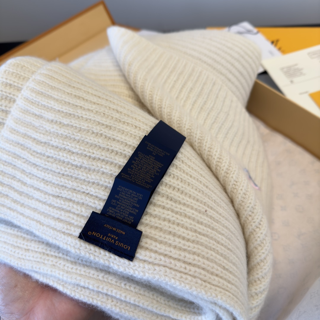 Chanel Chanel 围巾针织 百分百 羊绒 暖暖呼呼