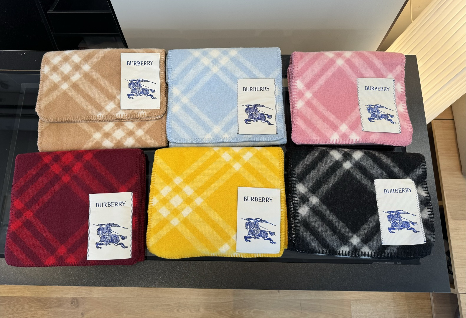 Burberry Burberry 格纹羊毛围巾