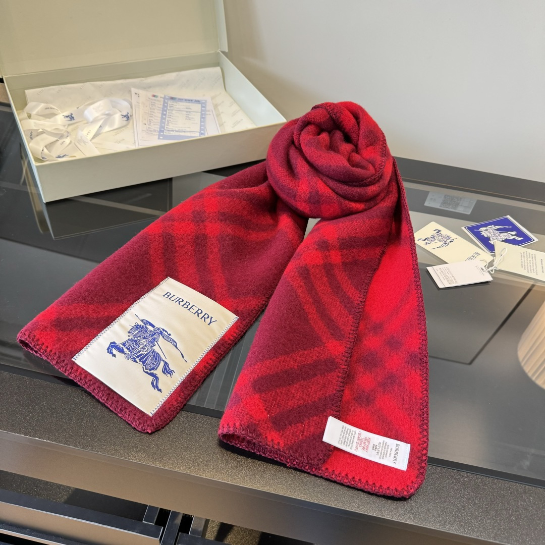 Burberry Burberry 格纹羊毛围巾