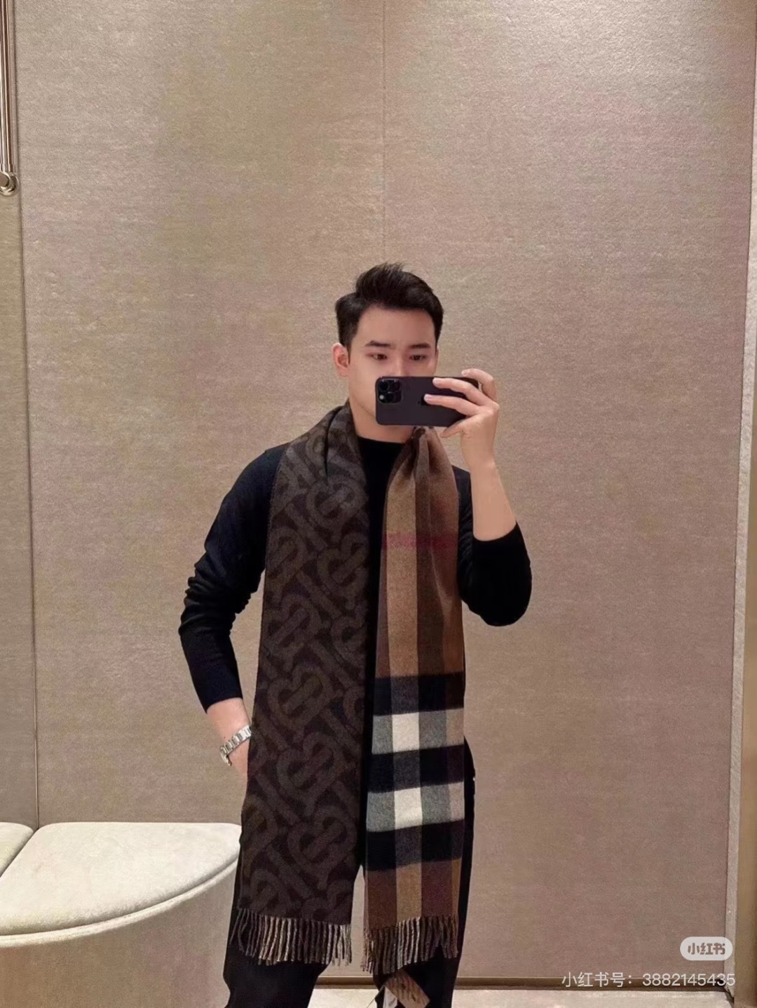 Burberry 𝐁𝐮𝐫𝐛𝐞𝐫𝐫𝐲 双面格纹拼TB围巾