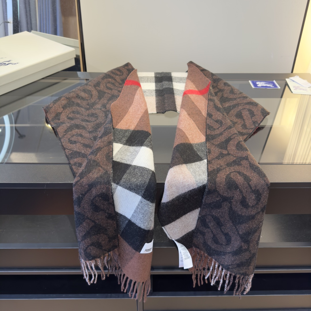 шарф Burberry ¥ — photo 7