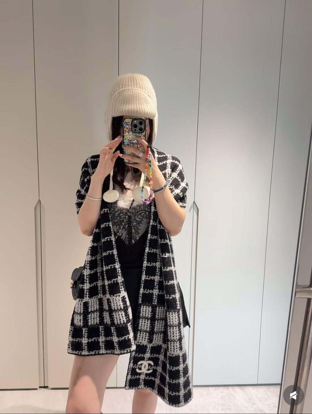 Chanel 新款Chanel · 香奈儿难得一见的针织单品 温柔配色 迷恋 气质低调恬静又不失优雅 重点推荐 一秒心动啊 高级