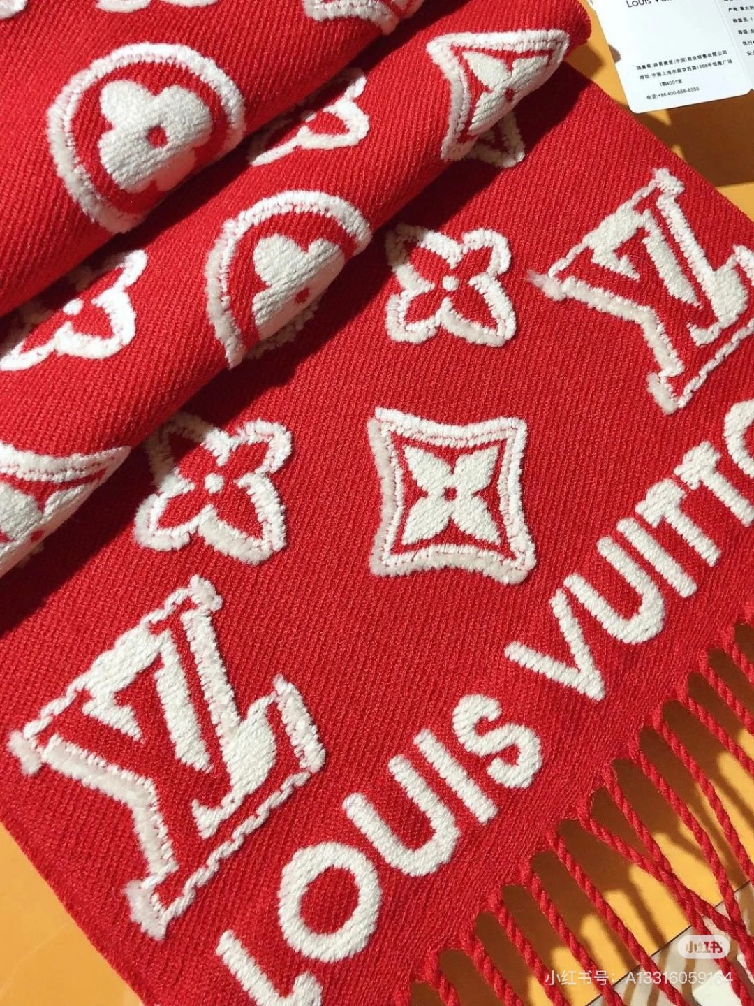 Louis Vuitton 驴家（LV）｜3D 围巾