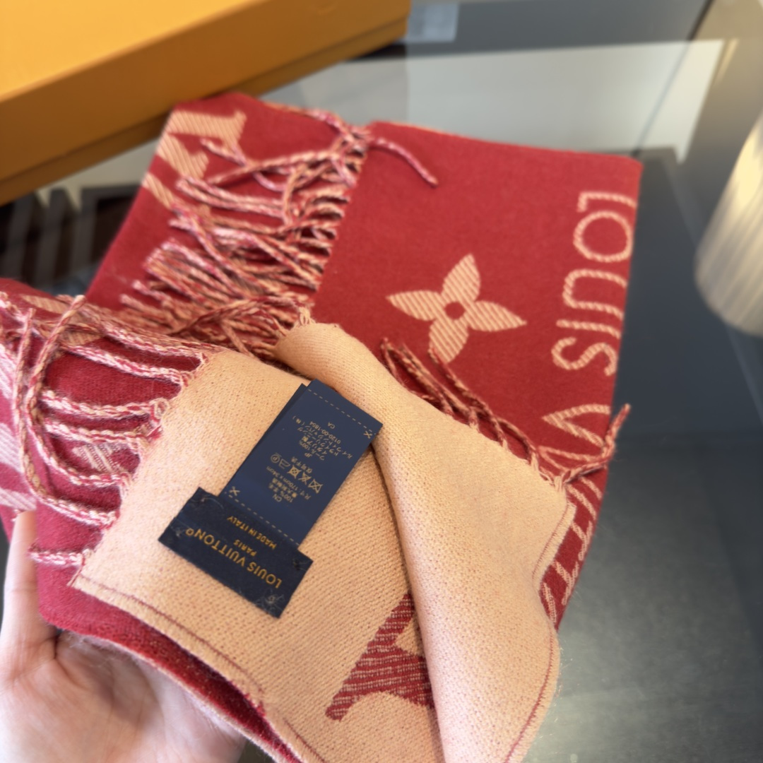 Louis Vuitton L家 【高版】有 L字样新品 【驴家新款5色双面羊毛围巾】180*30cm 100%羊毛