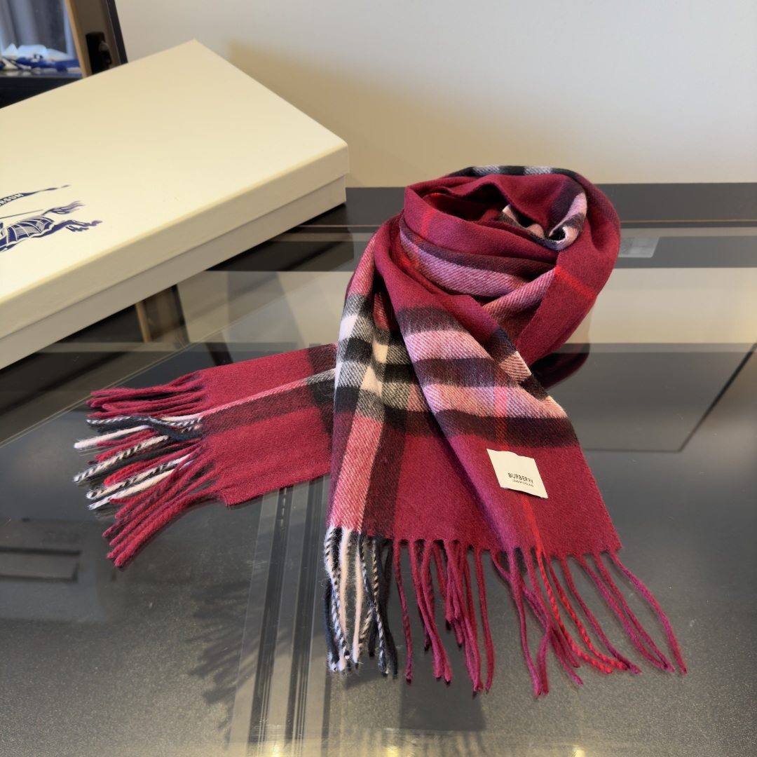 burberry scarf ¥Burberry · 2 ‼ Riccardo Tisci 。 New， ‼ ， ， ‼ 45*210cm，B ， ， + ， ， ， ， ‼ ‼ ， ， 。 ， ， ... ， ， — photo 3