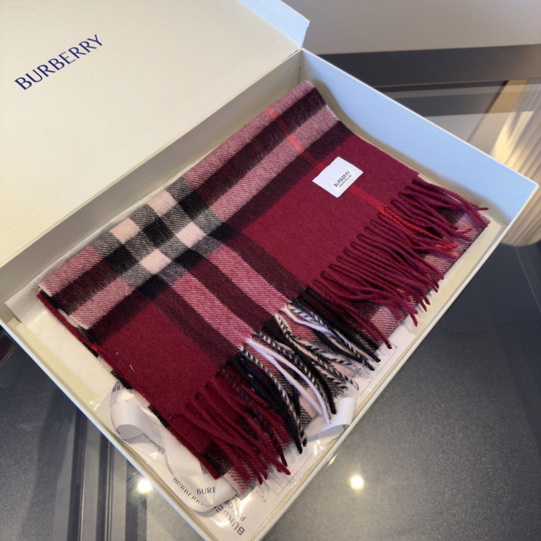 burberry scarf ¥Burberry · 2 ‼ Riccardo Tisci 。 New， ‼ ， ， ‼ 45*210cm，B ， ， + ， ， ， ， ‼ ‼ ， ， 。 ， ， ... ， ， — photo 4