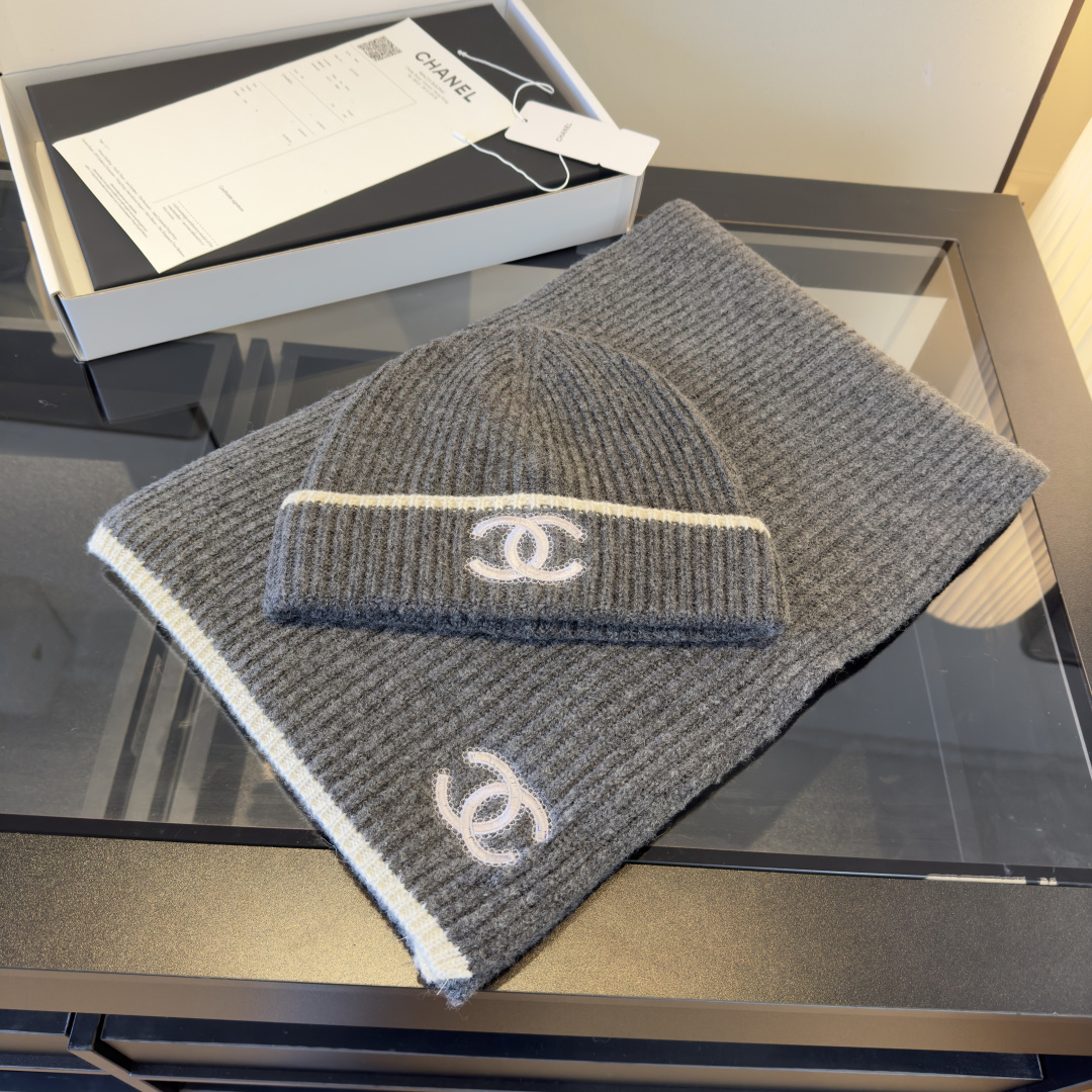 Chanel Chanel 围巾帽子套装 百分百 羊绒 暖暖呼呼