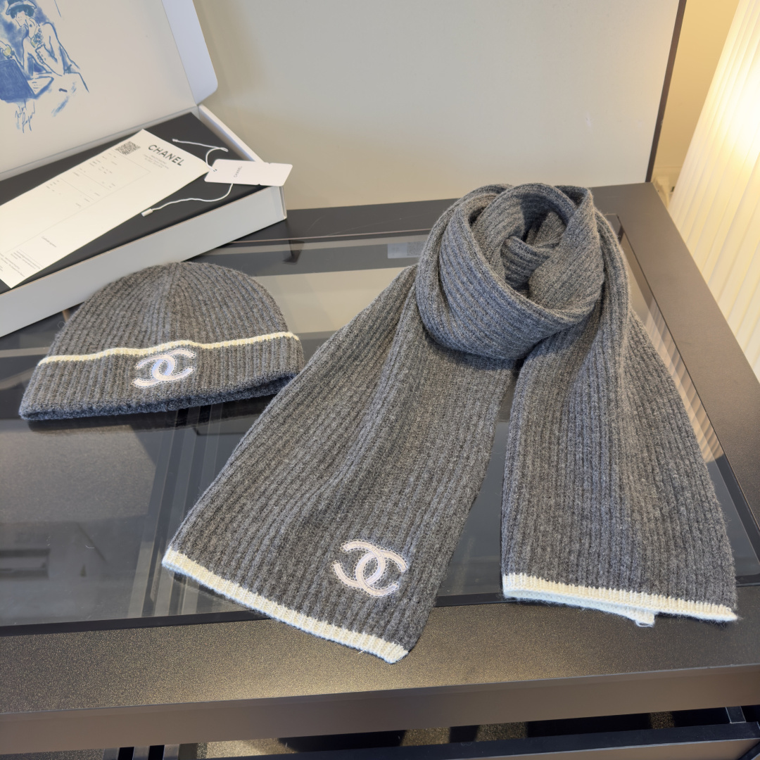 Chanel Chanel 围巾帽子套装 百分百 羊绒 暖暖呼呼