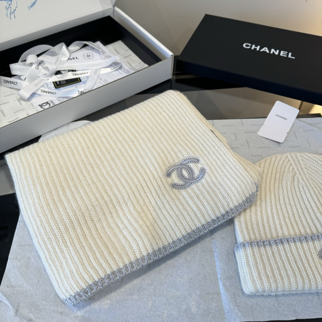 Chanel Chanel 围巾帽子套装 百分百 羊绒 暖暖呼呼