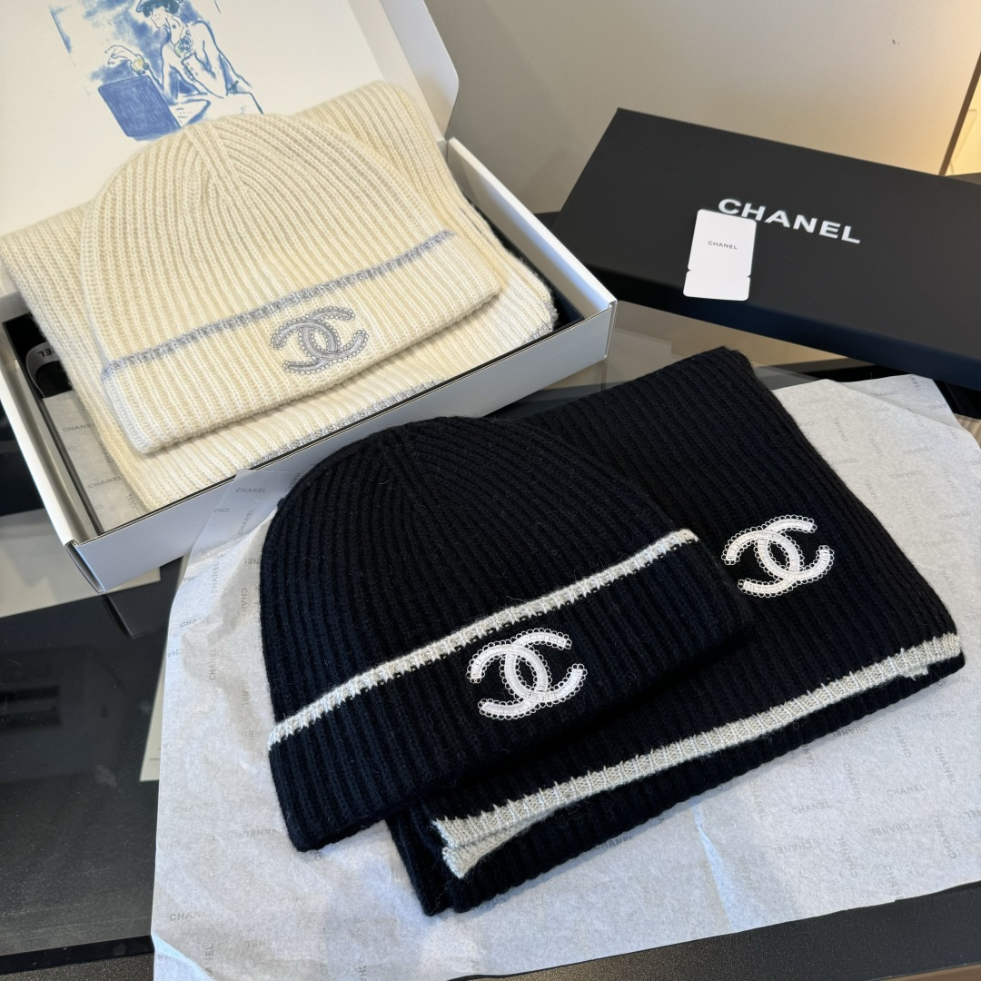 Chanel Chanel 围巾帽子套装 百分百 羊绒 暖暖呼呼