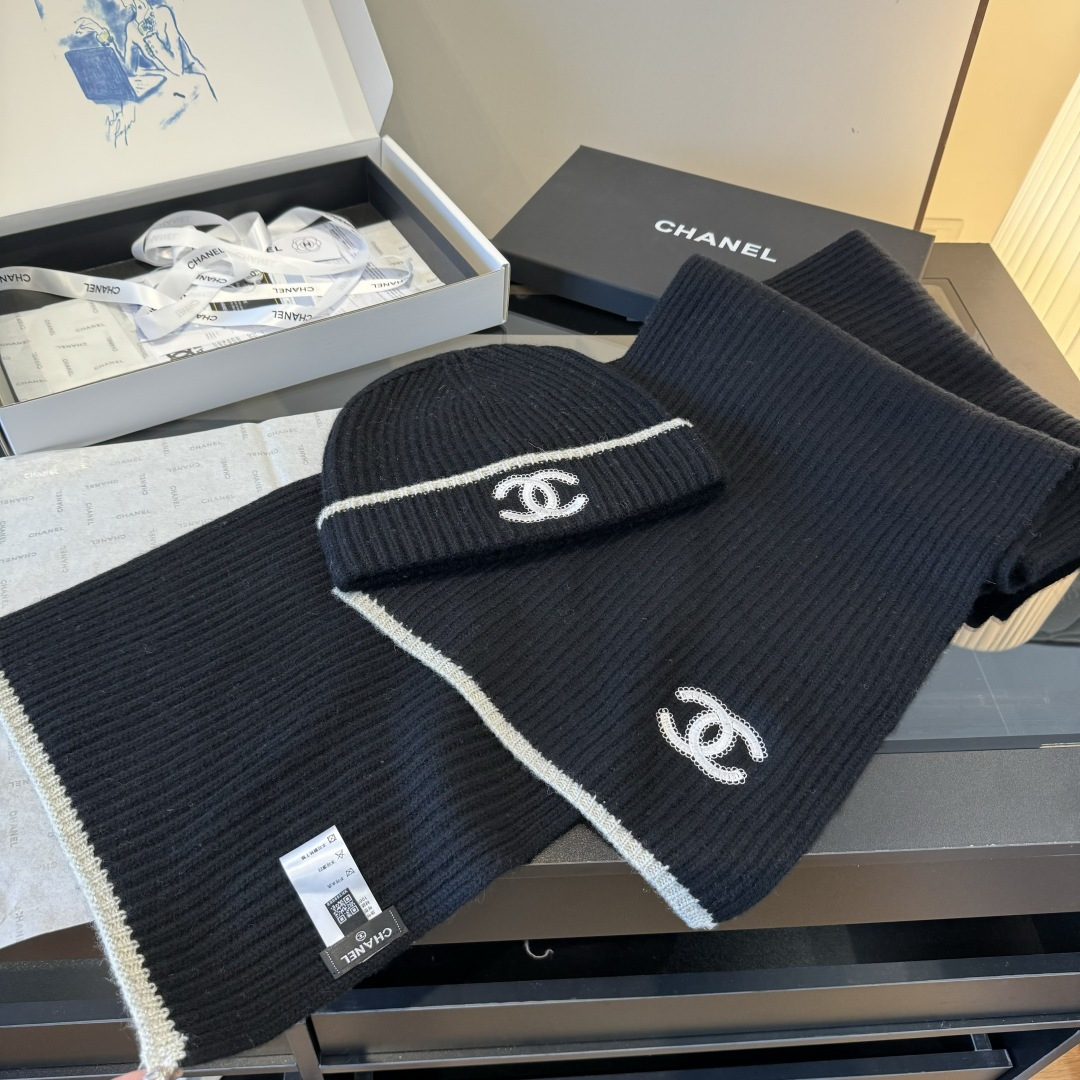 Chanel Chanel 围巾帽子套装 百分百 羊绒 暖暖呼呼