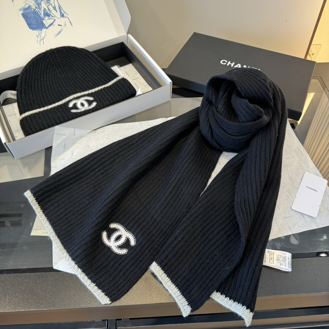 Chanel Chanel 围巾帽子套装 百分百 羊绒 暖暖呼呼