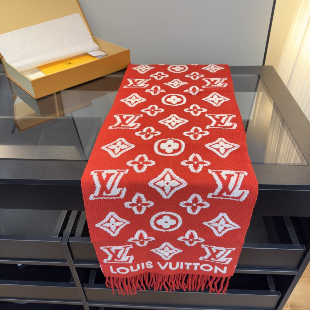 Louis Vuitton 驴家（LV）｜3D 围巾