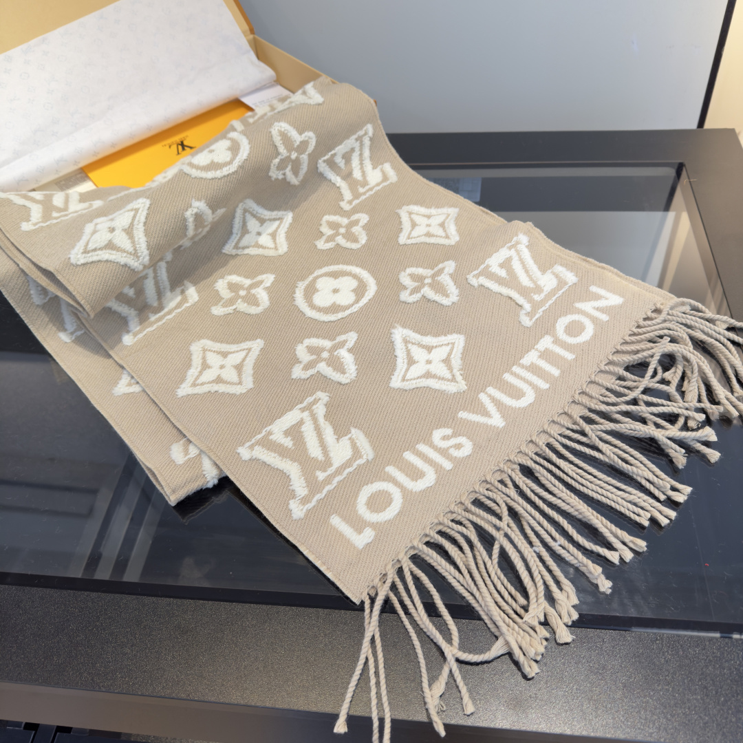 Louis Vuitton 驴家（LV）｜3D 围巾