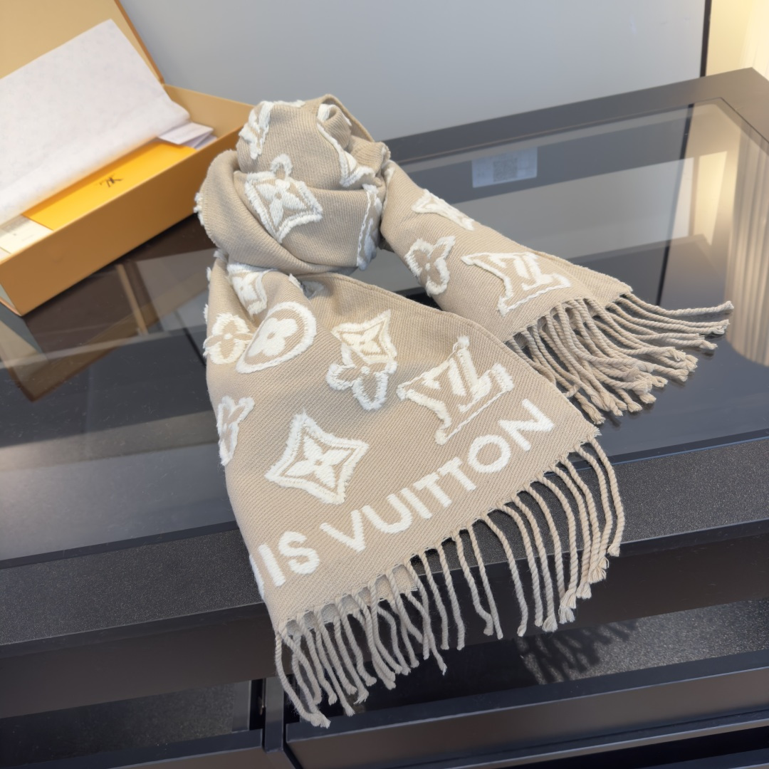 Louis Vuitton 驴家（LV）｜3D 围巾