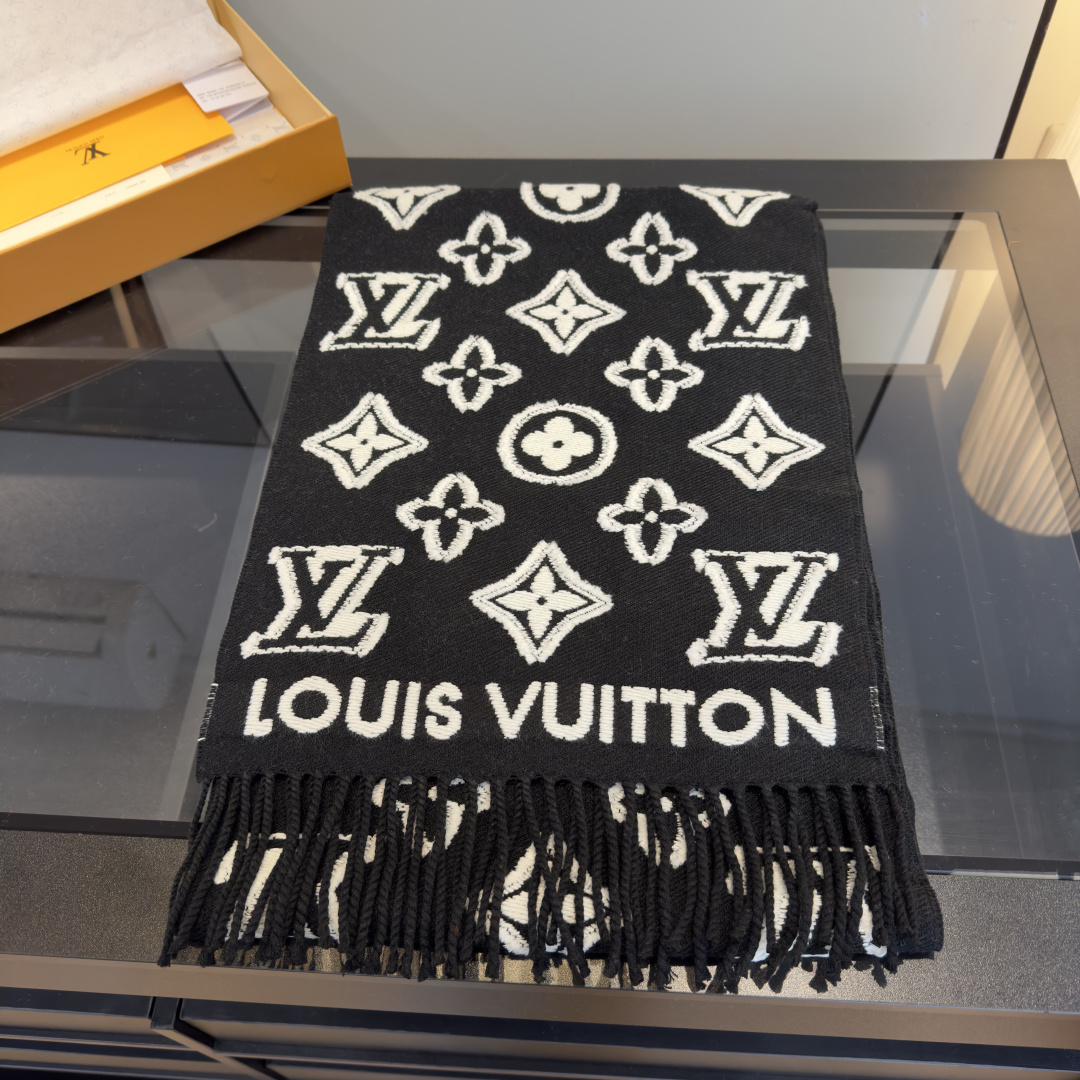 Louis Vuitton 驴家（LV）｜3D 围巾