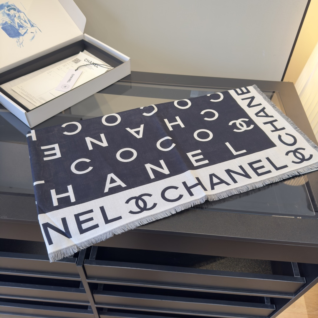 Chanel 香奈儿黑灰双面围巾披肩大方巾