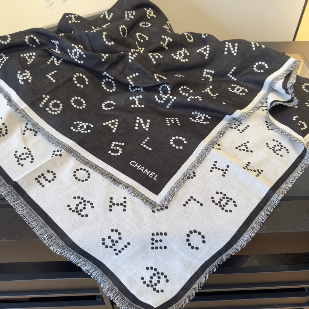 Chanel 香奈儿25C 黑灰logo围巾分享