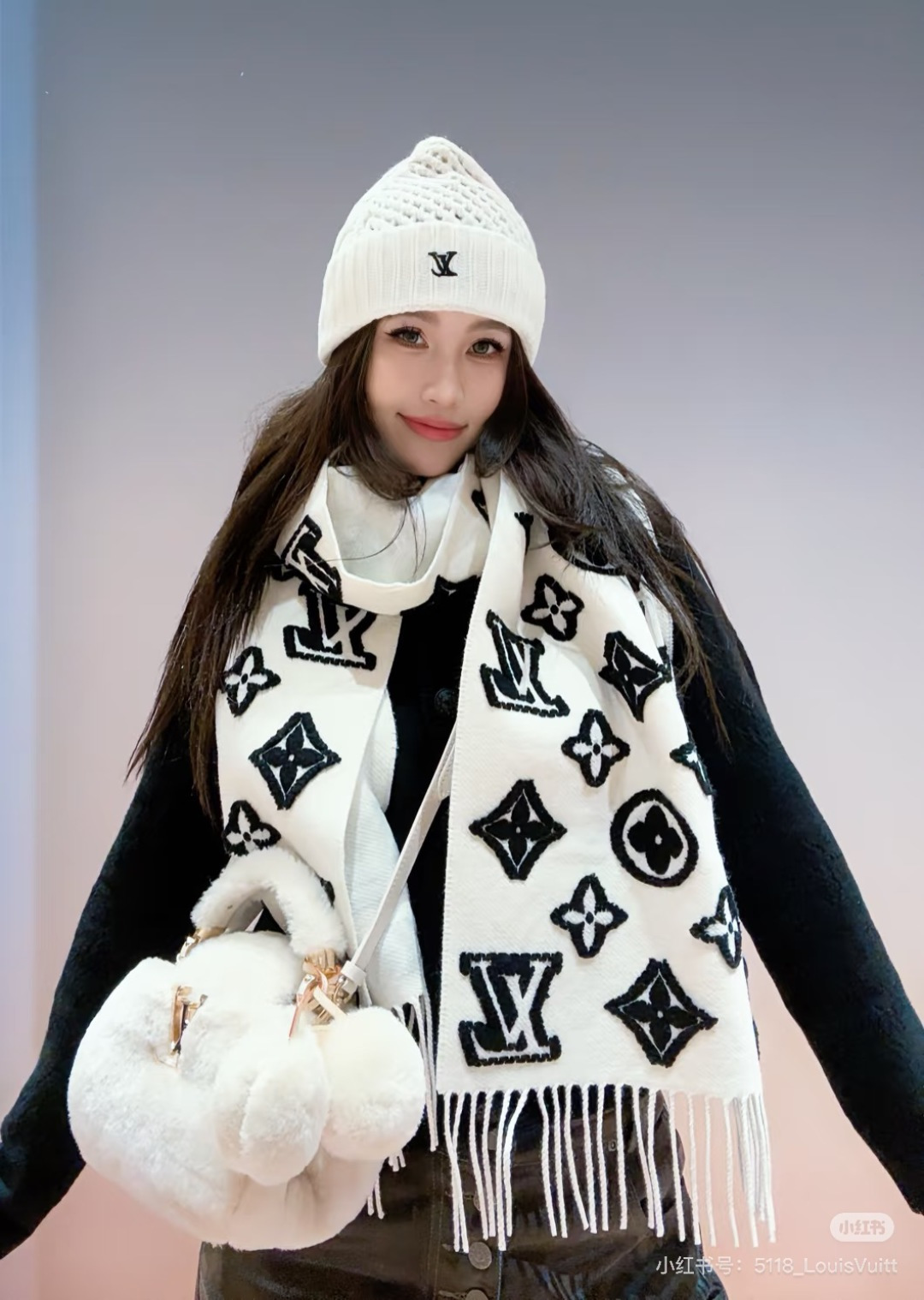 Louis Vuitton LV路易威登 3D浮雕工艺 新
