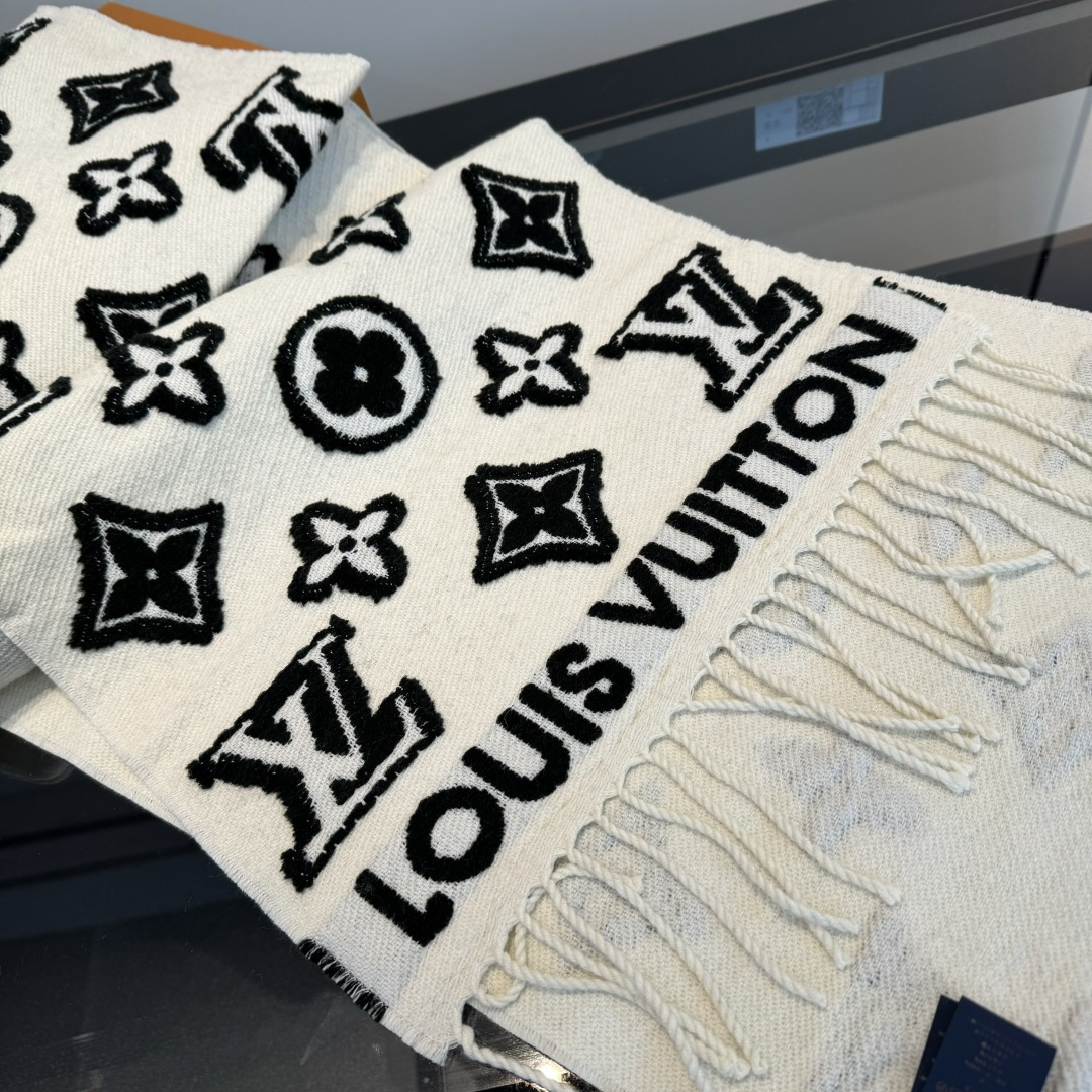 Louis Vuitton LV路易威登 3D浮雕工艺 新