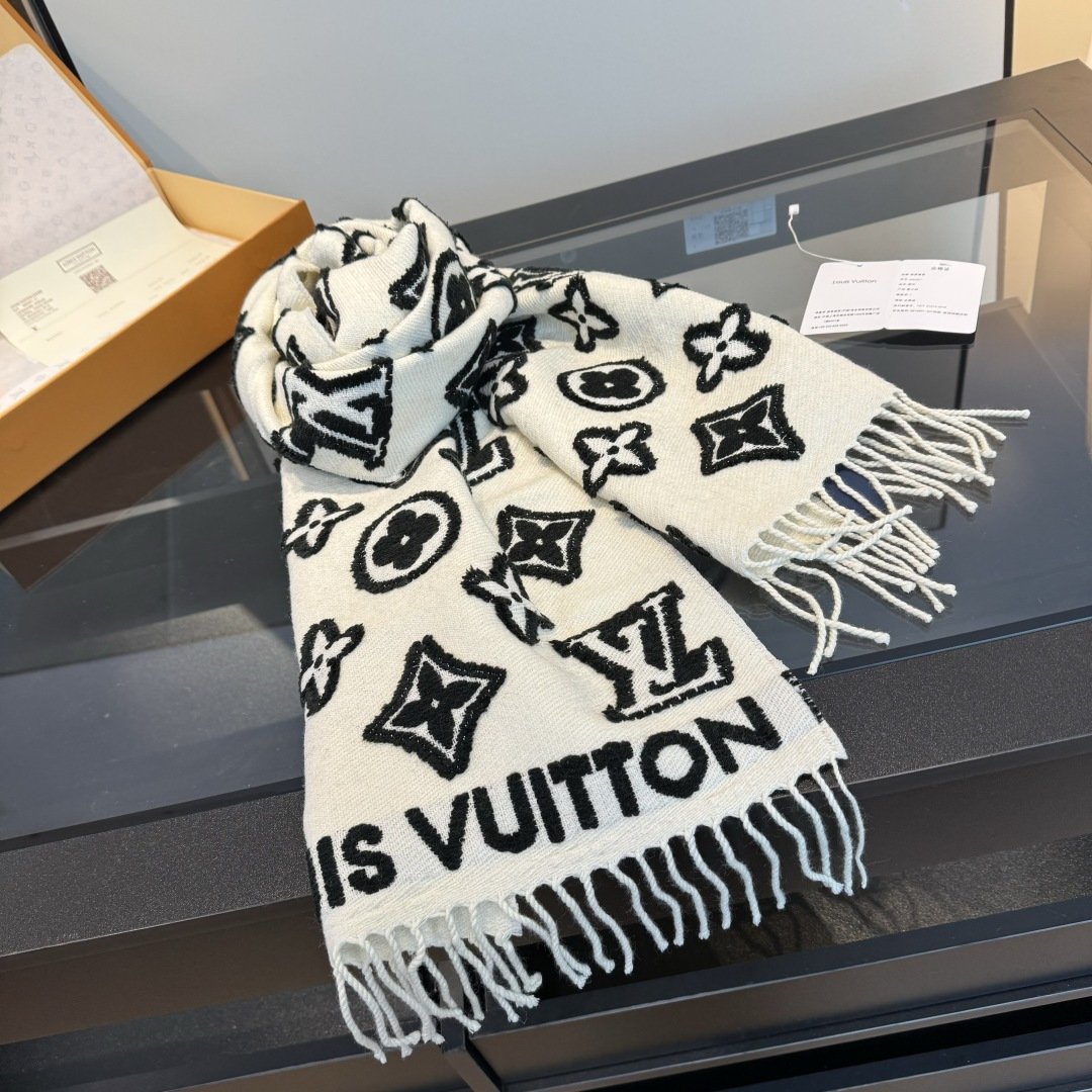 Louis Vuitton LV路易威登 3D浮雕工艺 新