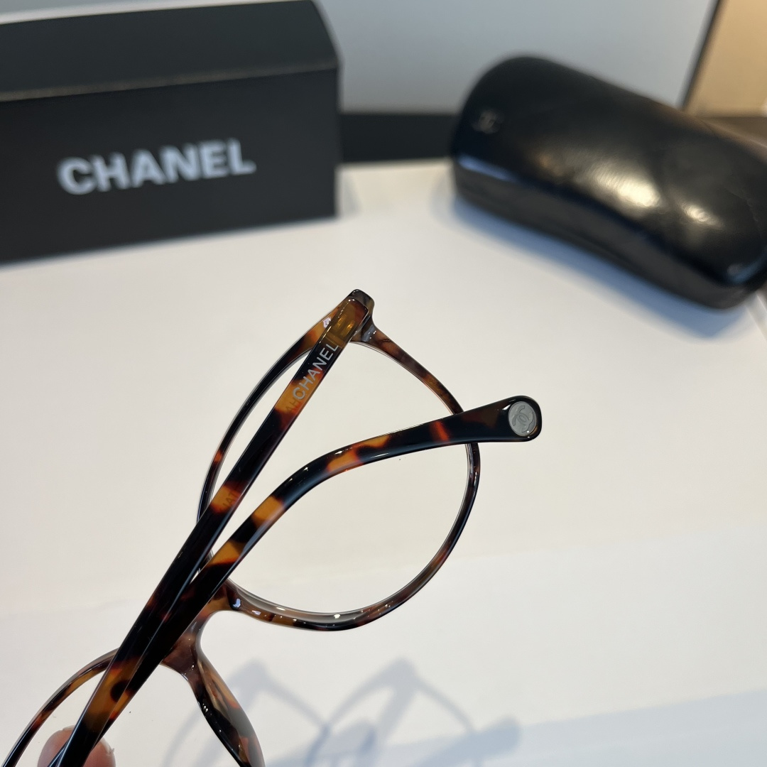 chanel glasses ¥ — photo 10