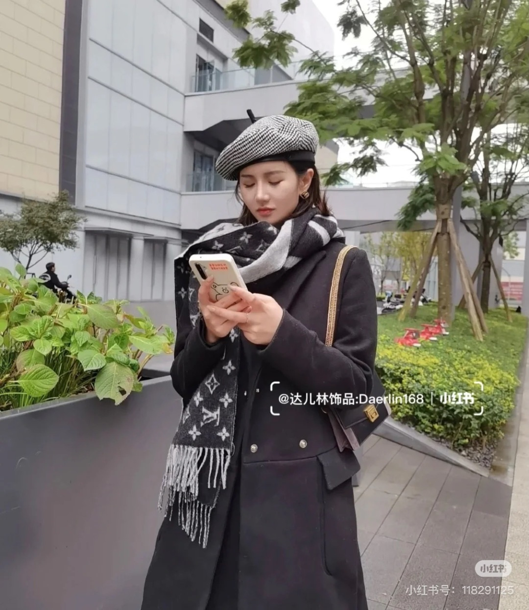 Louis Vuitton LV新款拼接羊绒围巾