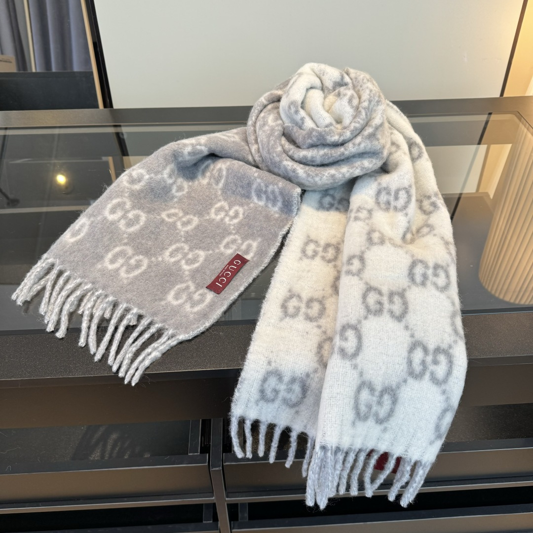 gucci scarf ¥ — photo 10