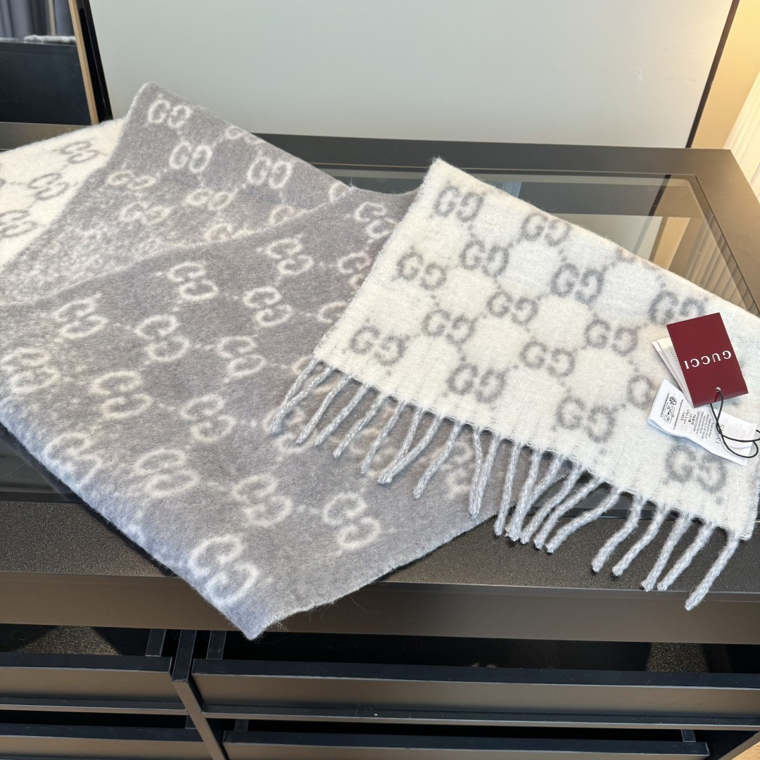 gucci scarf ¥ — photo 7