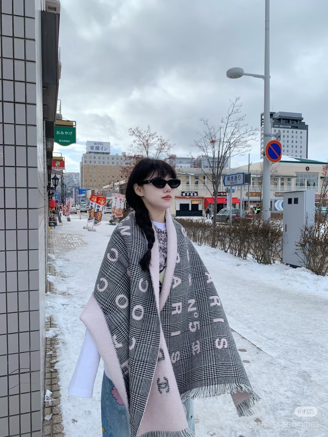 Chanel 重磅推荐 张予曦同款CHA · 香奈儿秋冬新品 · 羊绒轻缩围巾 臻选上乘的山羊绒纤维