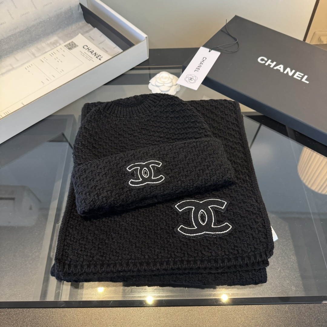 Chanel Chanel 围巾帽子套装 百分百 山羊羊绒 暖暖呼呼
